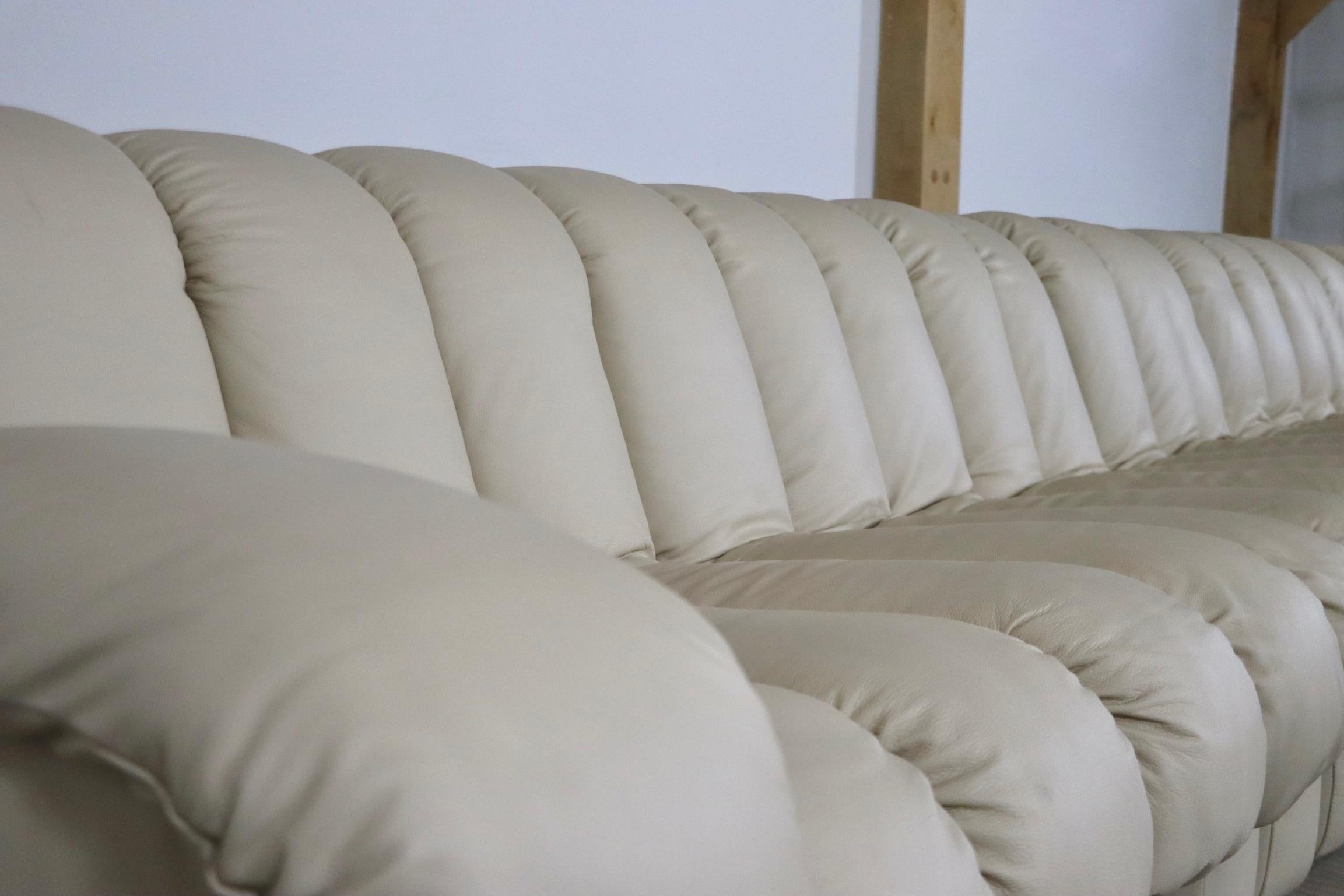 De Sede Ds 600 “Non-Stop” Cream Leather Sofa by Heinz Ulrich, Ueli Berger  1