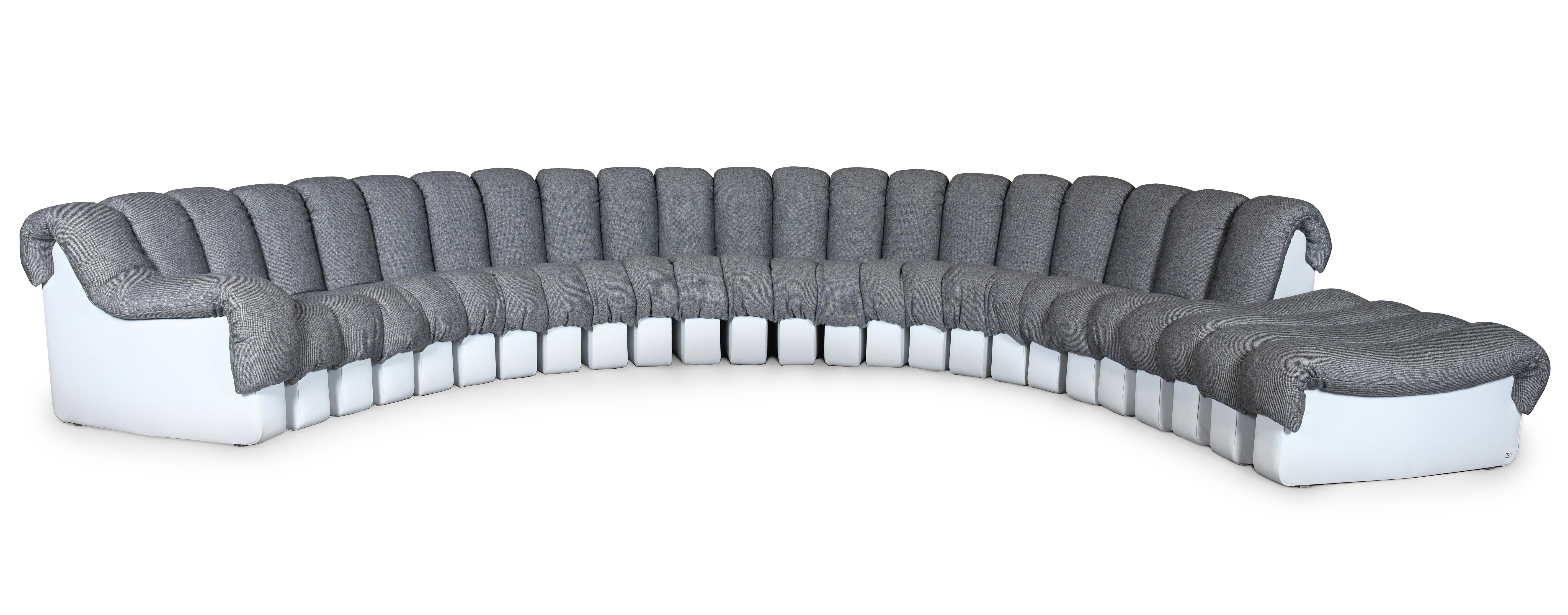 Modulares De Sede DS-600 Non-stop-Sofa in Blau mit verstellbaren Elementen im Angebot 2