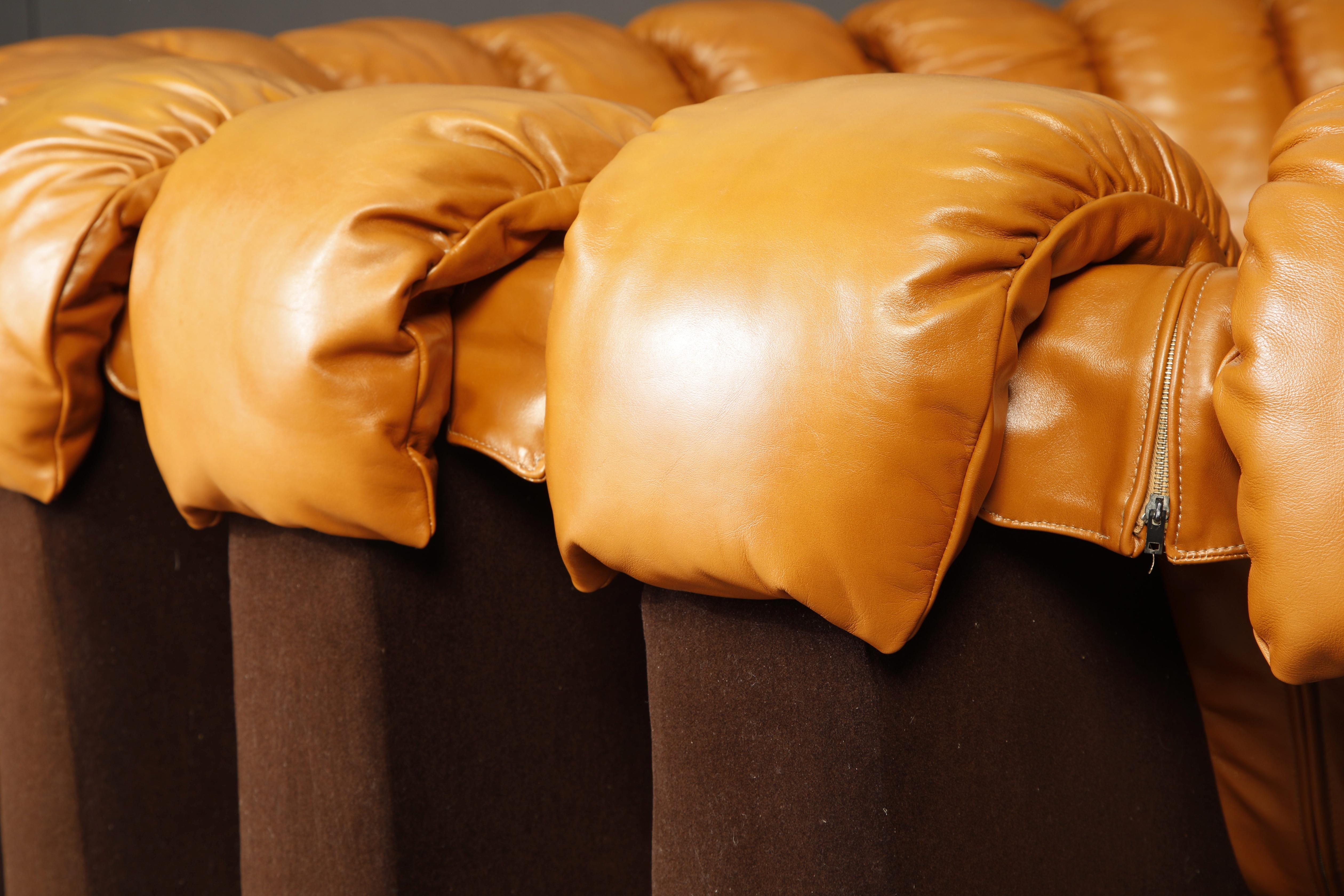 De Sede DS-600 'Non-Stop Sectional Sofa' in Cognac Leather, 22 Elements, Signed 12