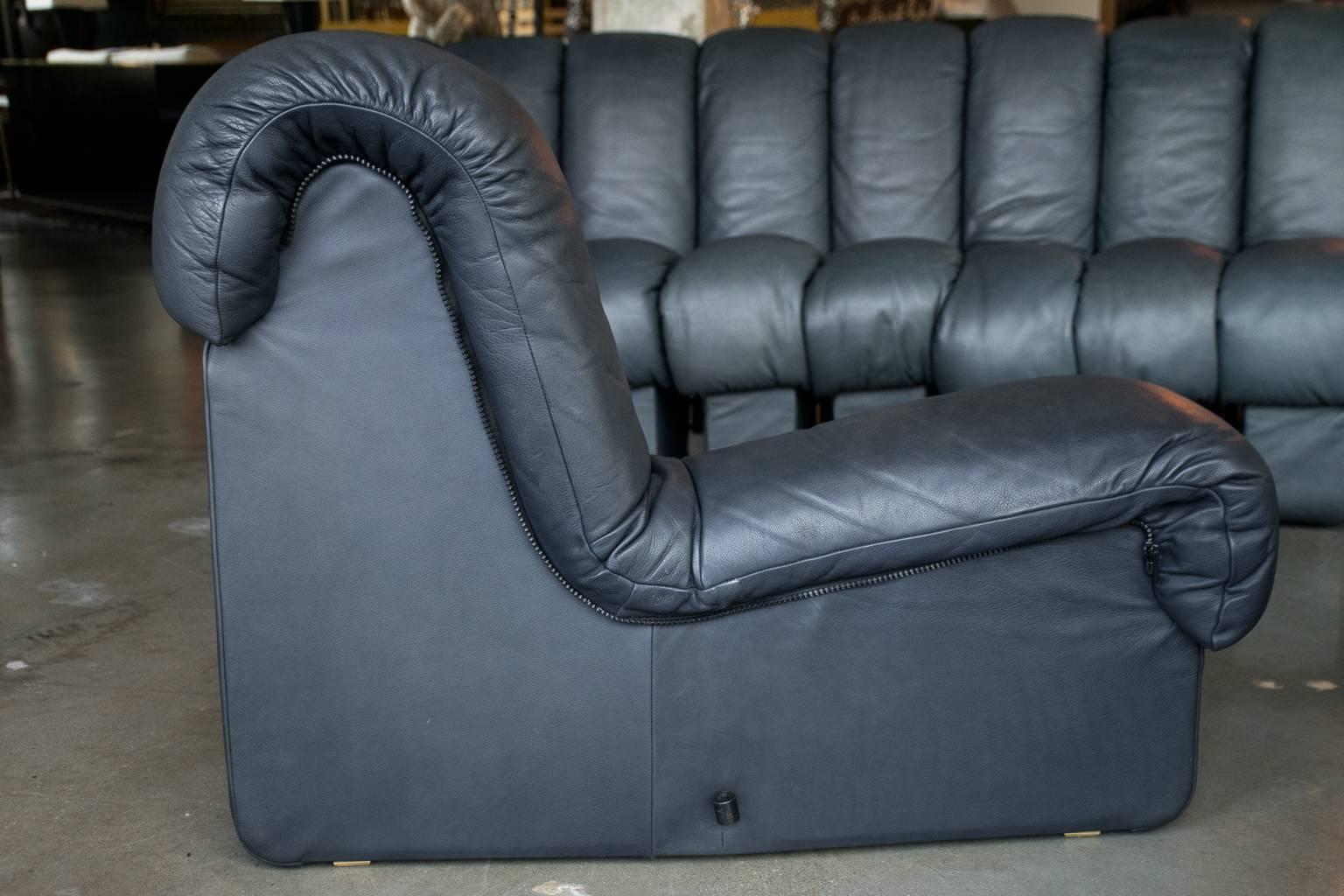 De Sede DS-600, Non-Stop Sofa, 21 Sections in Charcoal Blue Leather  3