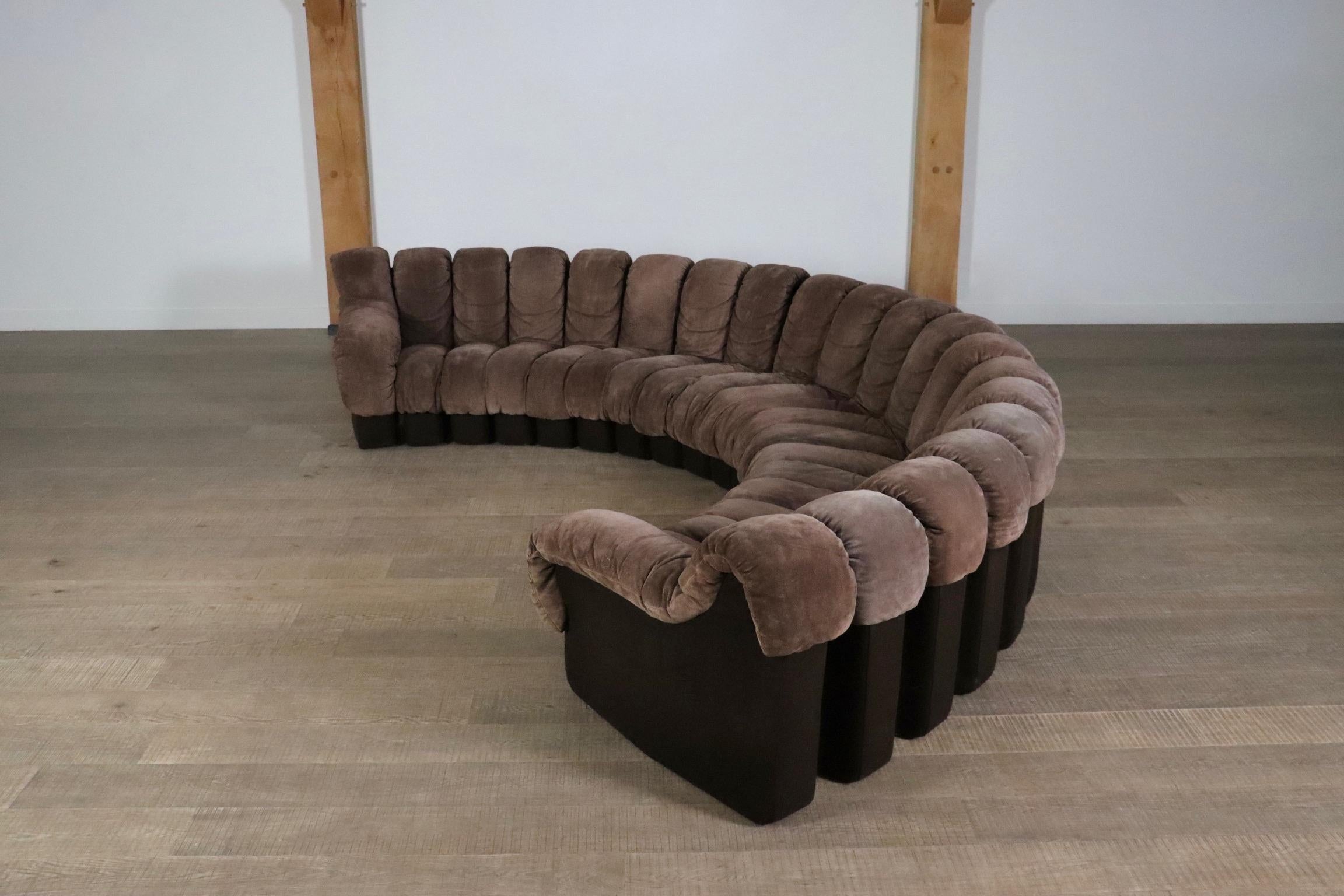 De Sede DS 600 “Non-Stop” Suede Sofa By Heinz Ulrich, Ueli Berger, 1970s 9