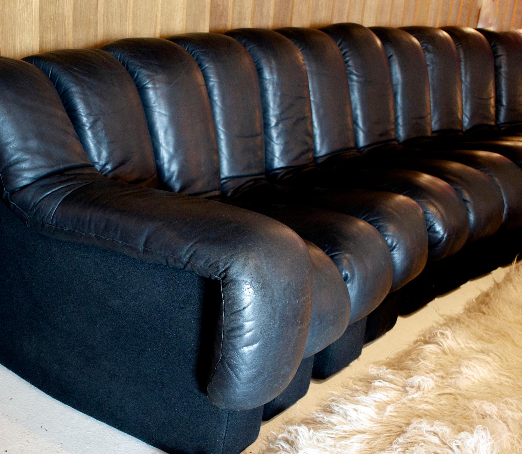 De Sede DS-600 'Non-Stop' Tatzelwurm Sectional Sofa in Black Leather 22 Sections 1