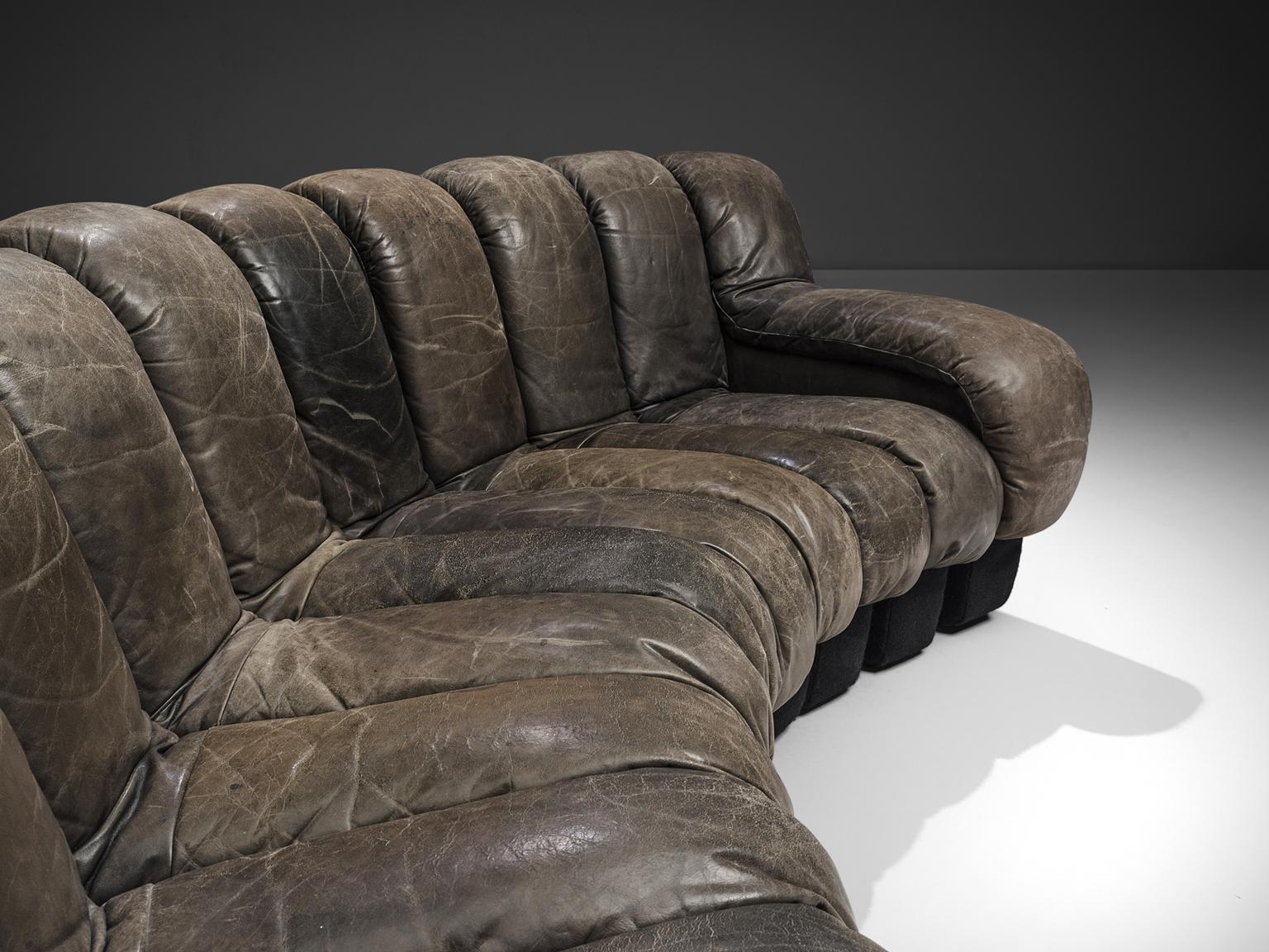 Late 20th Century De Sede DS-600 Original Grey Leather Sofa