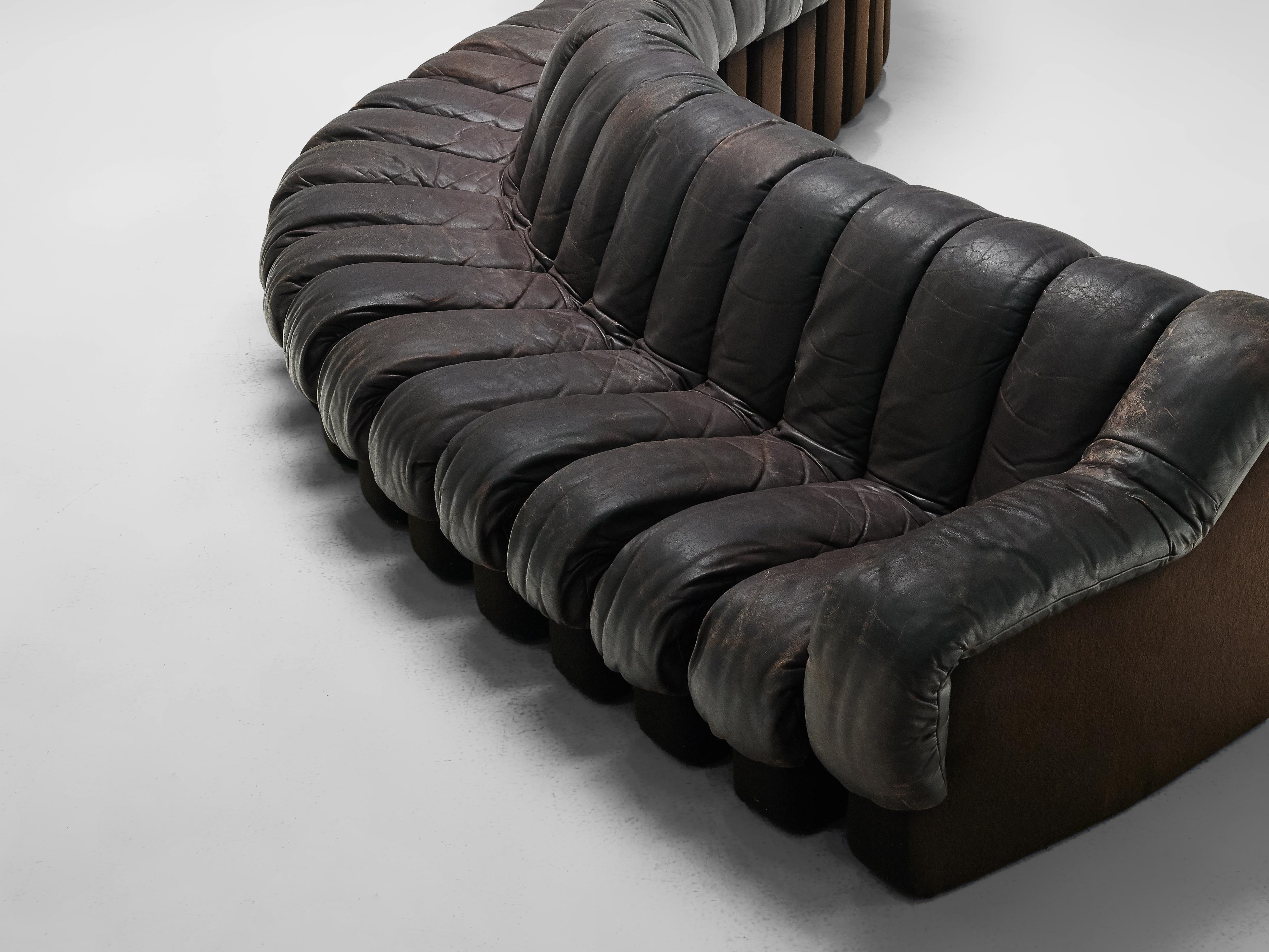 De Sede DS-600 ‘Snake’ Sofa in Dark Brown Leather 3