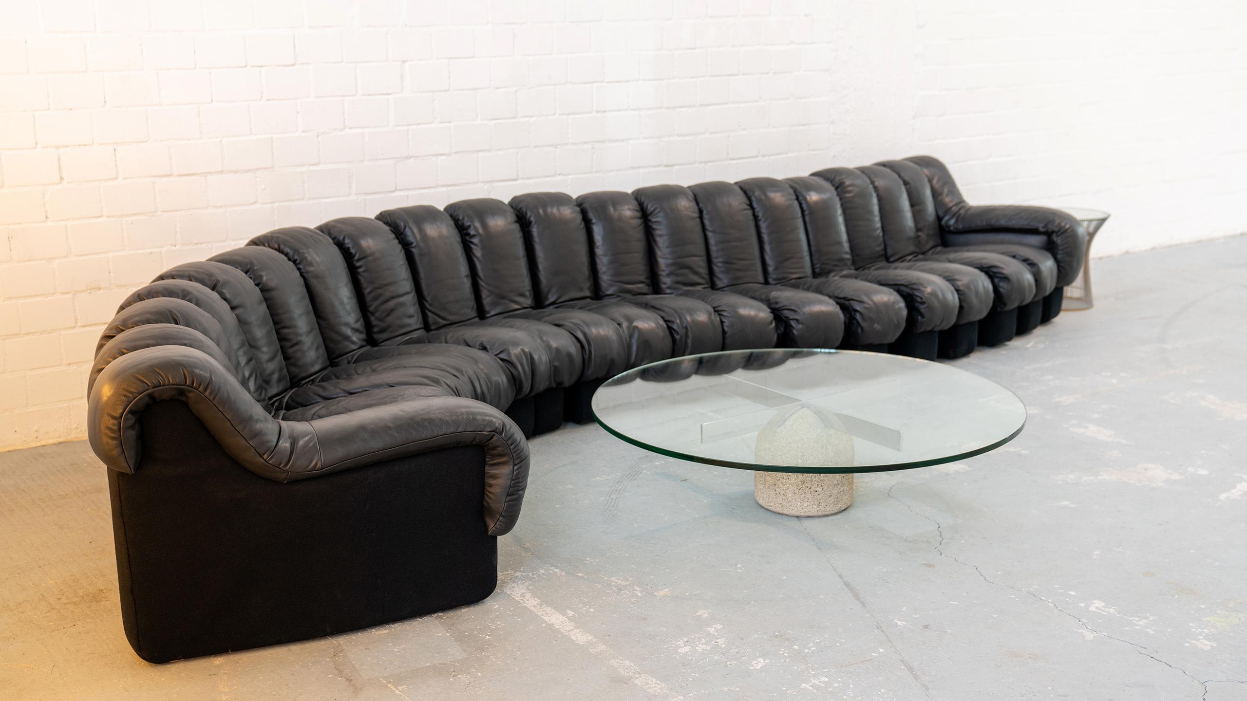 De Sede DS 600 Sofa by Ueli Berger Riva 1972, Black Leather 20 Elements 5