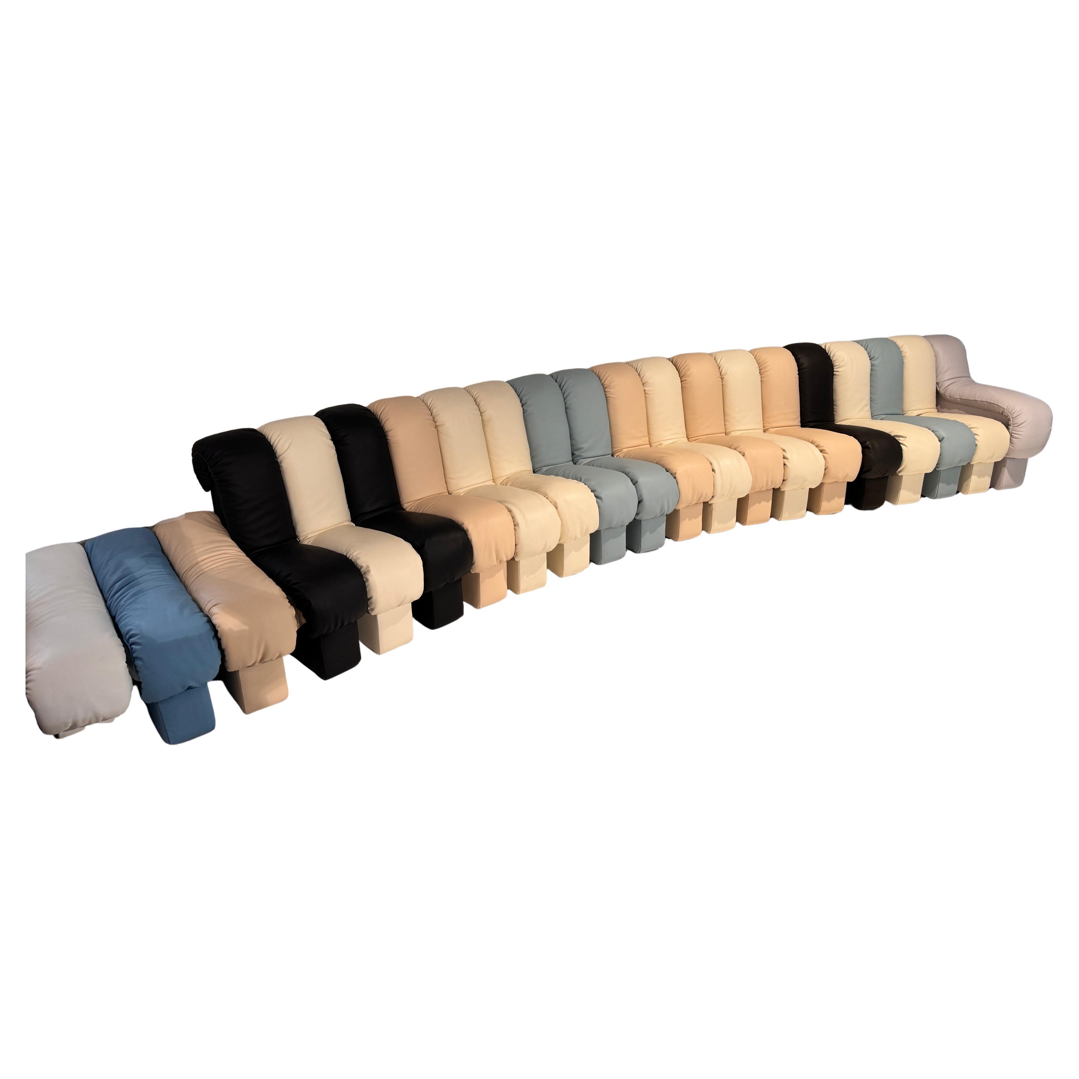 What is the difference between a fauteuil and a bergere?