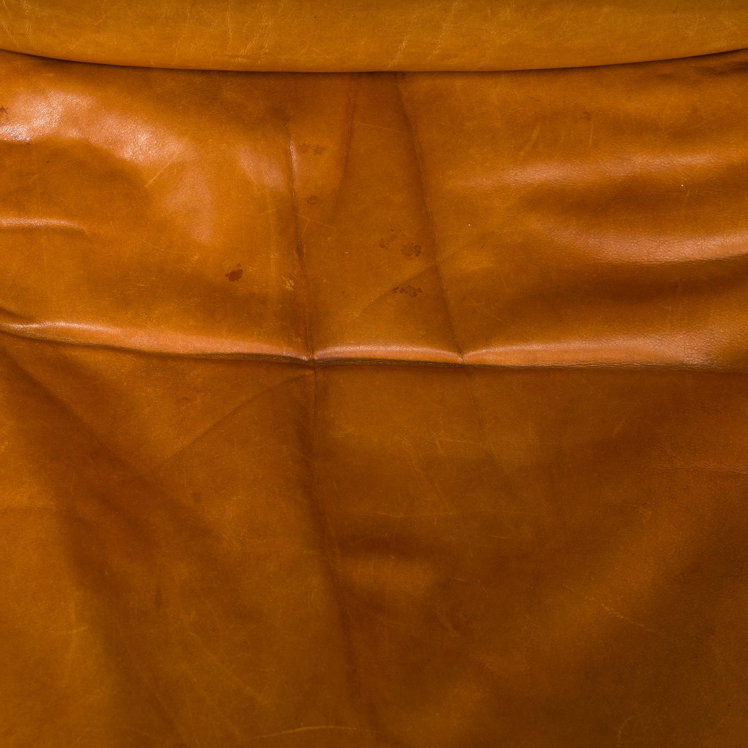 De Sede DS-61 Cedar Leather Sofa, 1972 For Sale 3
