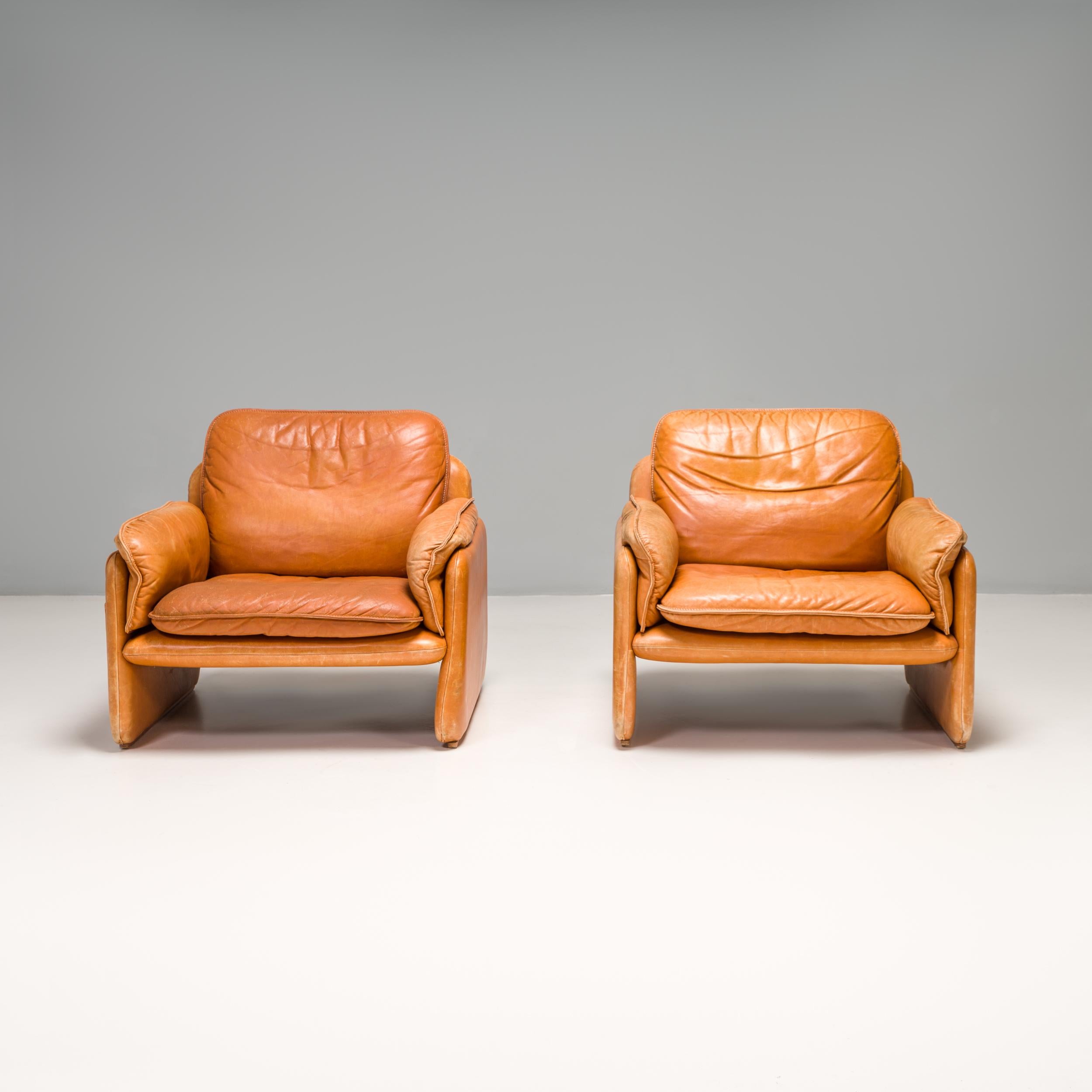 An iconic mid century design, the De Sede DS-61 is no longer in production making it a collectible piece from the furniture manufacturer.

Fully upholstered in soft cognac leather, this armchair features a slimline frame with curved edges to