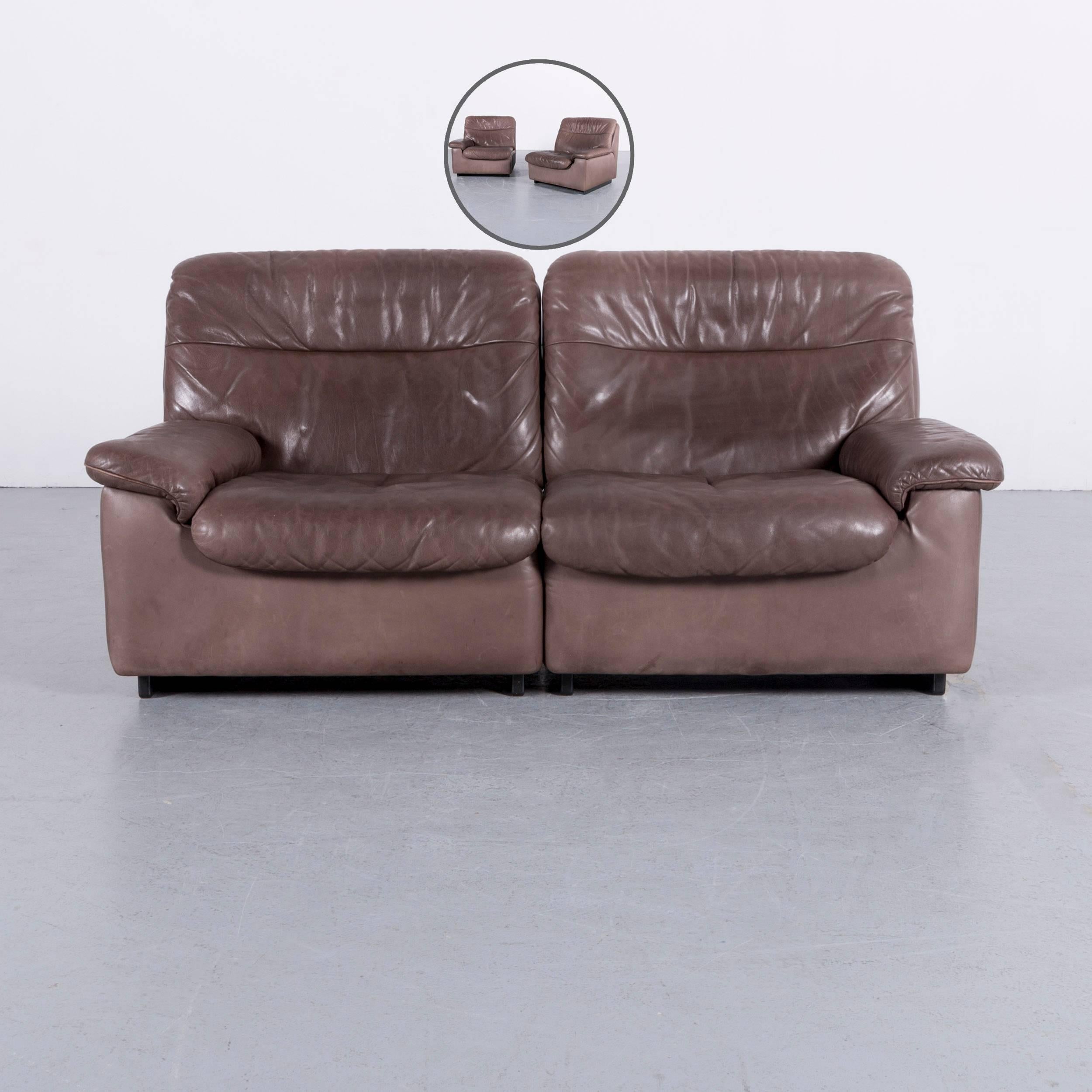 We bring to you an De Sede DS 66 designer leather sofa set brown two-seat.