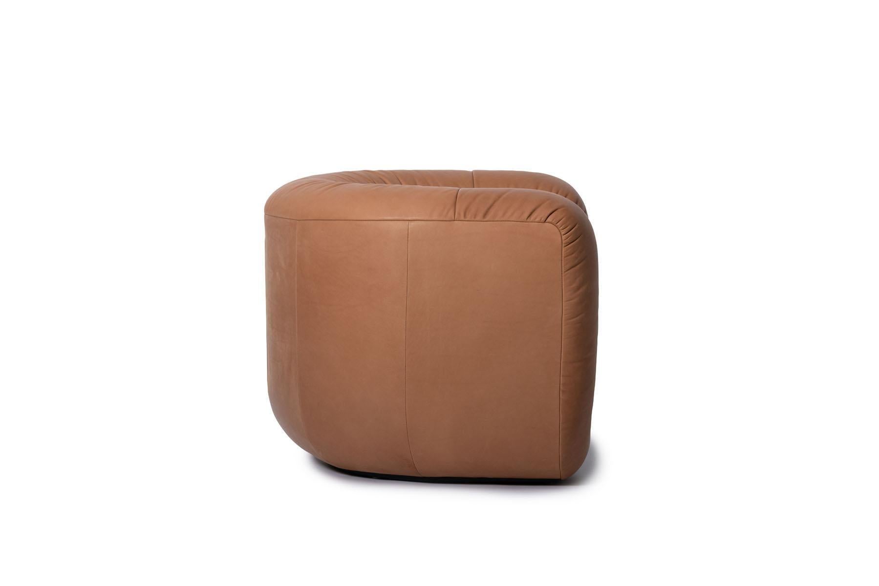 Modern De Sede DS-707 Armchair in Brown Naturale Leather Upholstery by Philippe Malouin For Sale