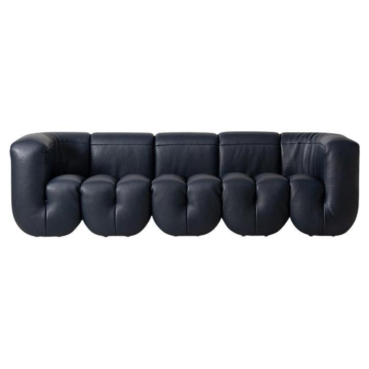 De Sede DS-707 Sofa in Black Club Leather Upholstery by Philippe Malouin For Sale