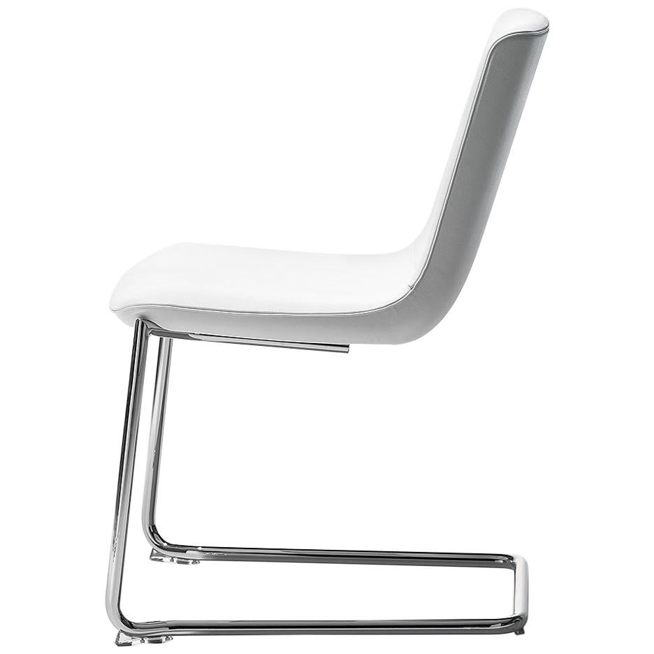 De Sede DS-718 Chair in Snow Upholstery with Steel Legs by Claudio Bellini
