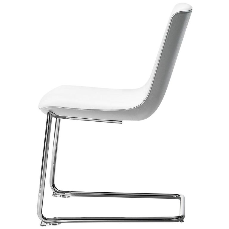 De Sede DS-718 Chair in Snow Upholstery with Steel Legs by Claudio Bellini For Sale