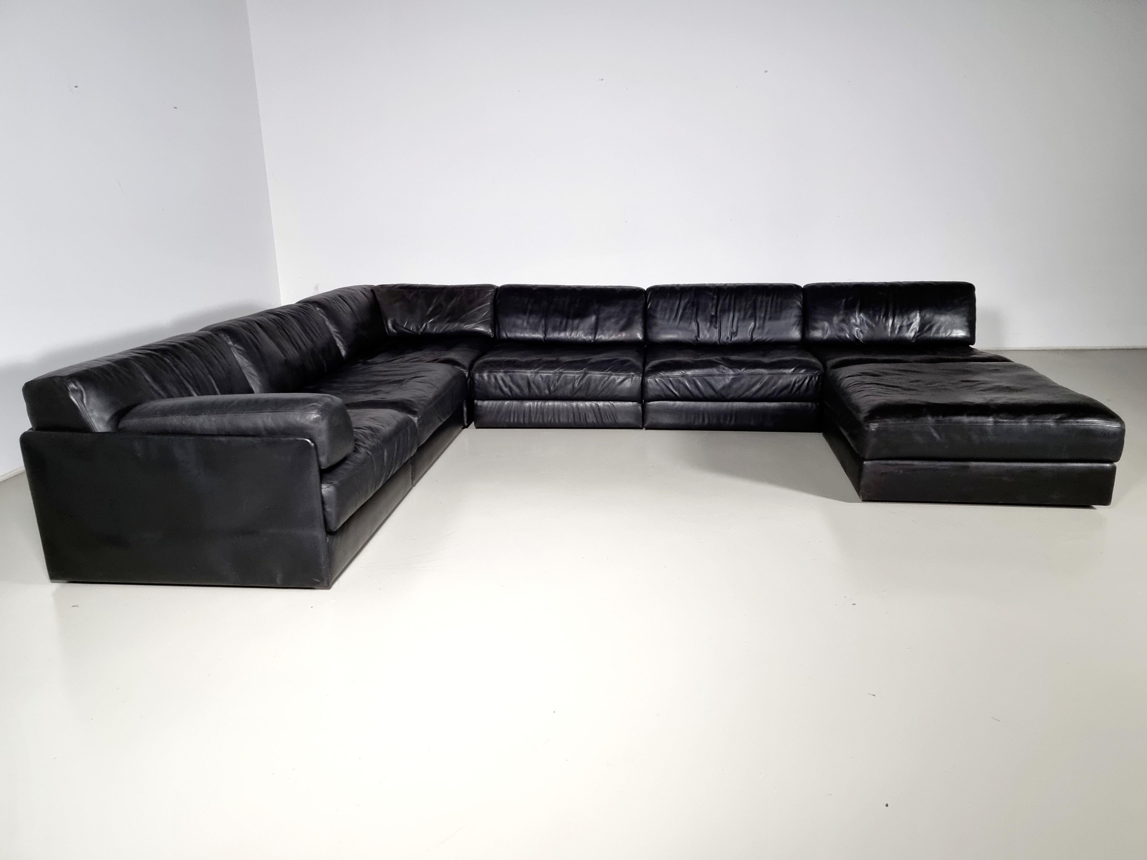 Late 20th Century De Sede DS-76 6-Seater Sectional Sofa with Ottoman, 1970s