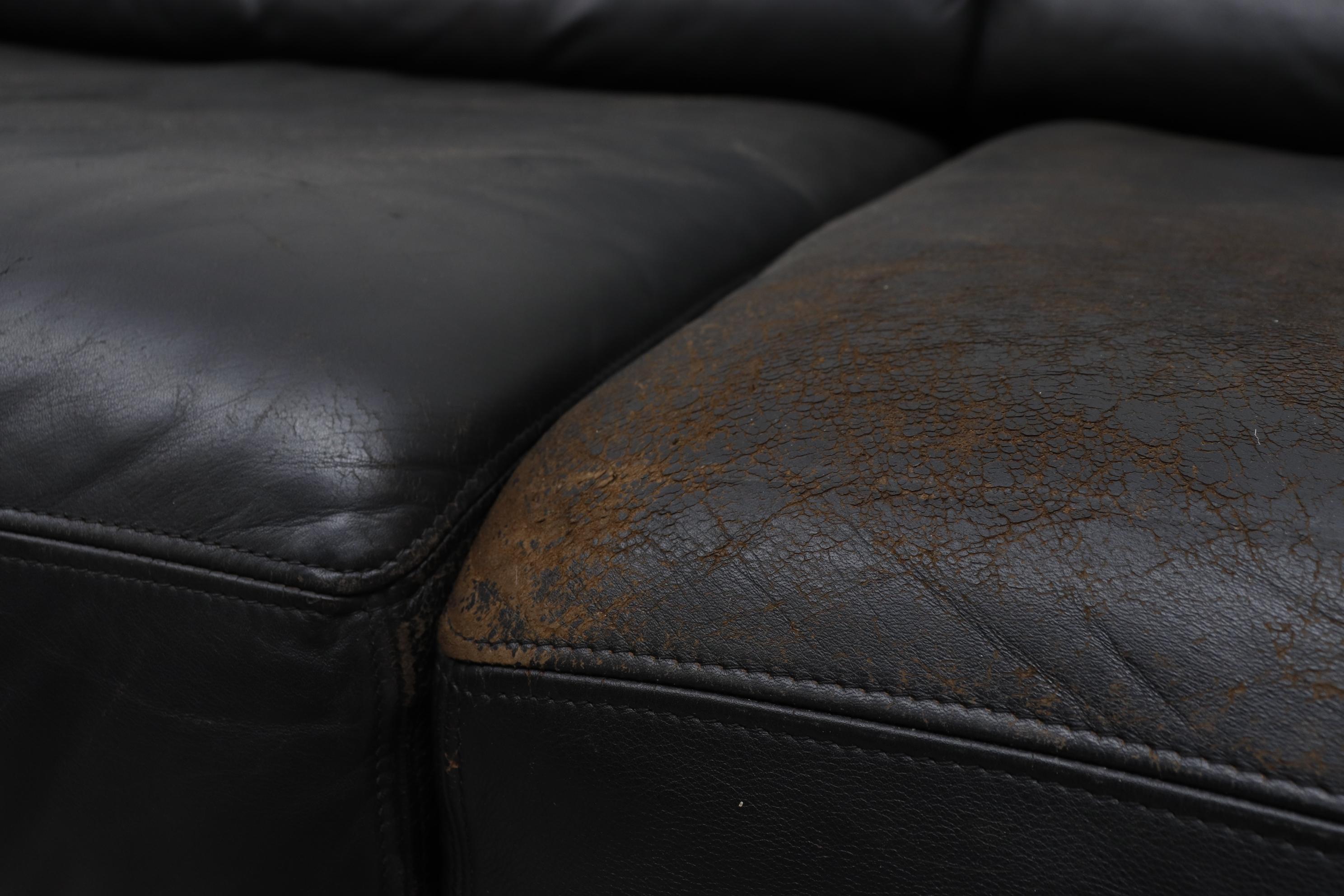 Late 20th Century De Sede DS 76 Black Leather 5 Piece Sectional Sleeper Sofa