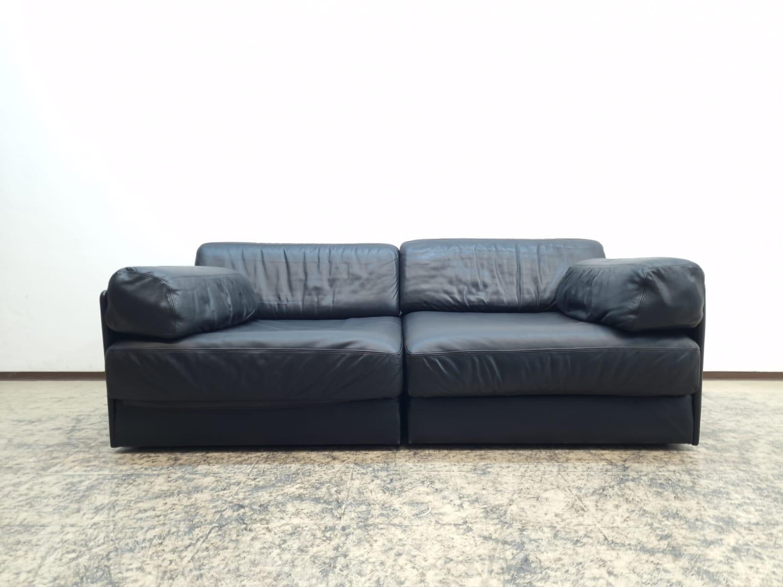De Sede Ds 76 Echtledersofa Schwarz Schlafsofa Zweisitzer en Bueno estado para la venta en Garching a. d. Alz, DE