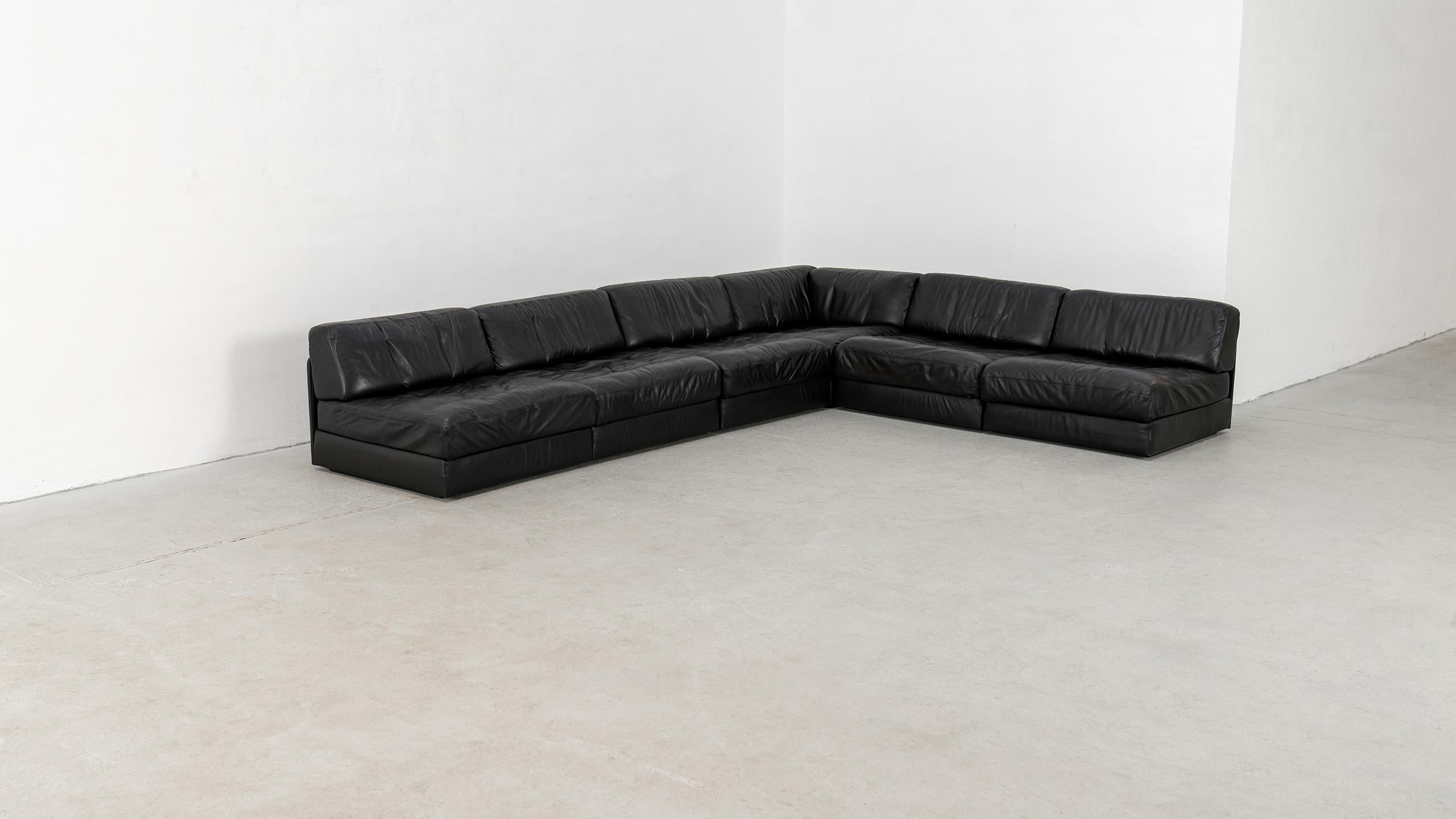 De Sede DS 76 Sofá paisaje y sofá cama de cuero negro 1972 Mid Century Modern 6