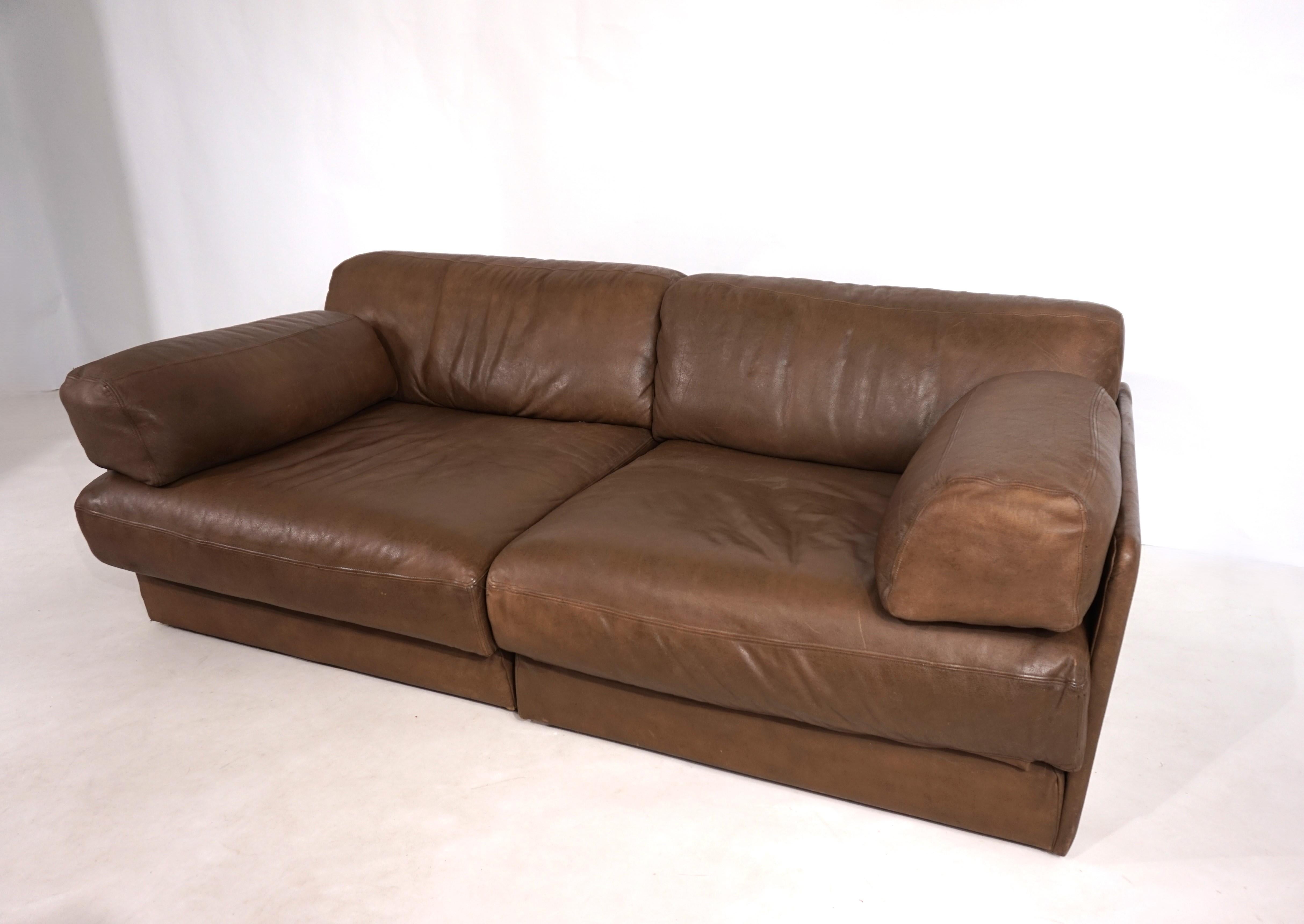 De Sede DS-76, zweisitziges Ledersofa, 1970 (Ende des 20. Jahrhunderts) im Angebot