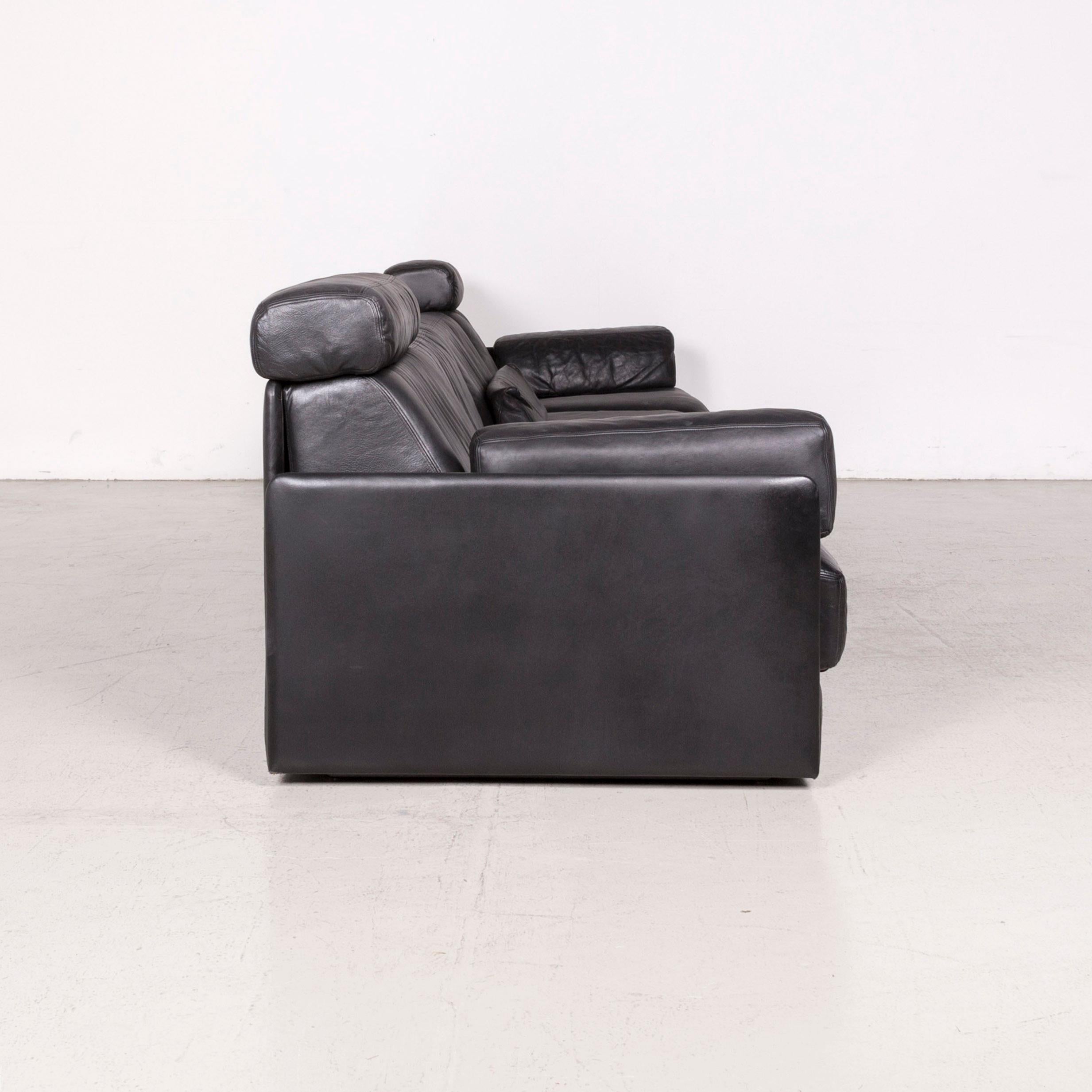 De Sede ds 77 Designer Leather Sofa Black Four-Seat Genuine Leather For Sale 4