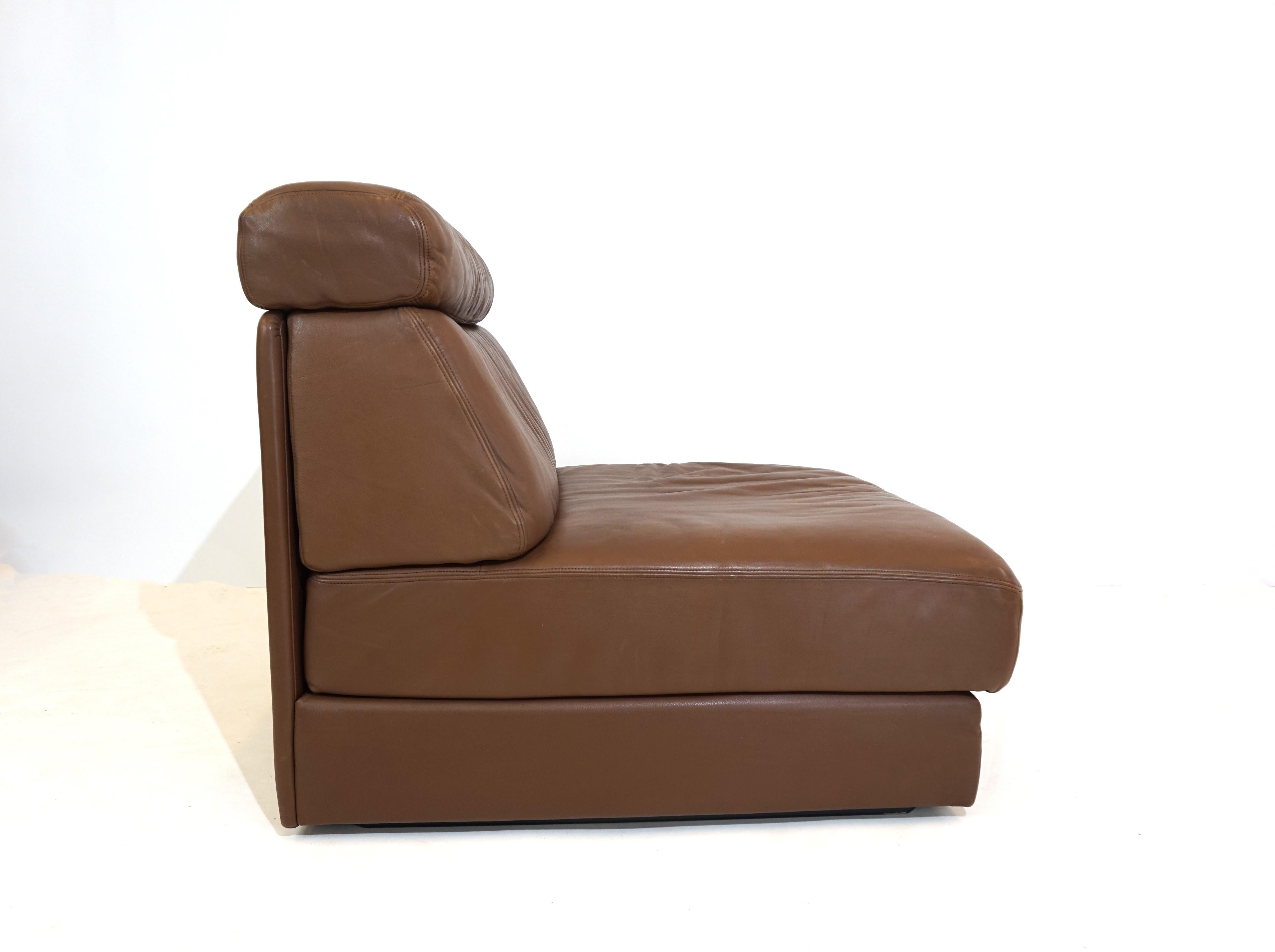 De Sede DS 77 leather modular sofa with ottoman 6