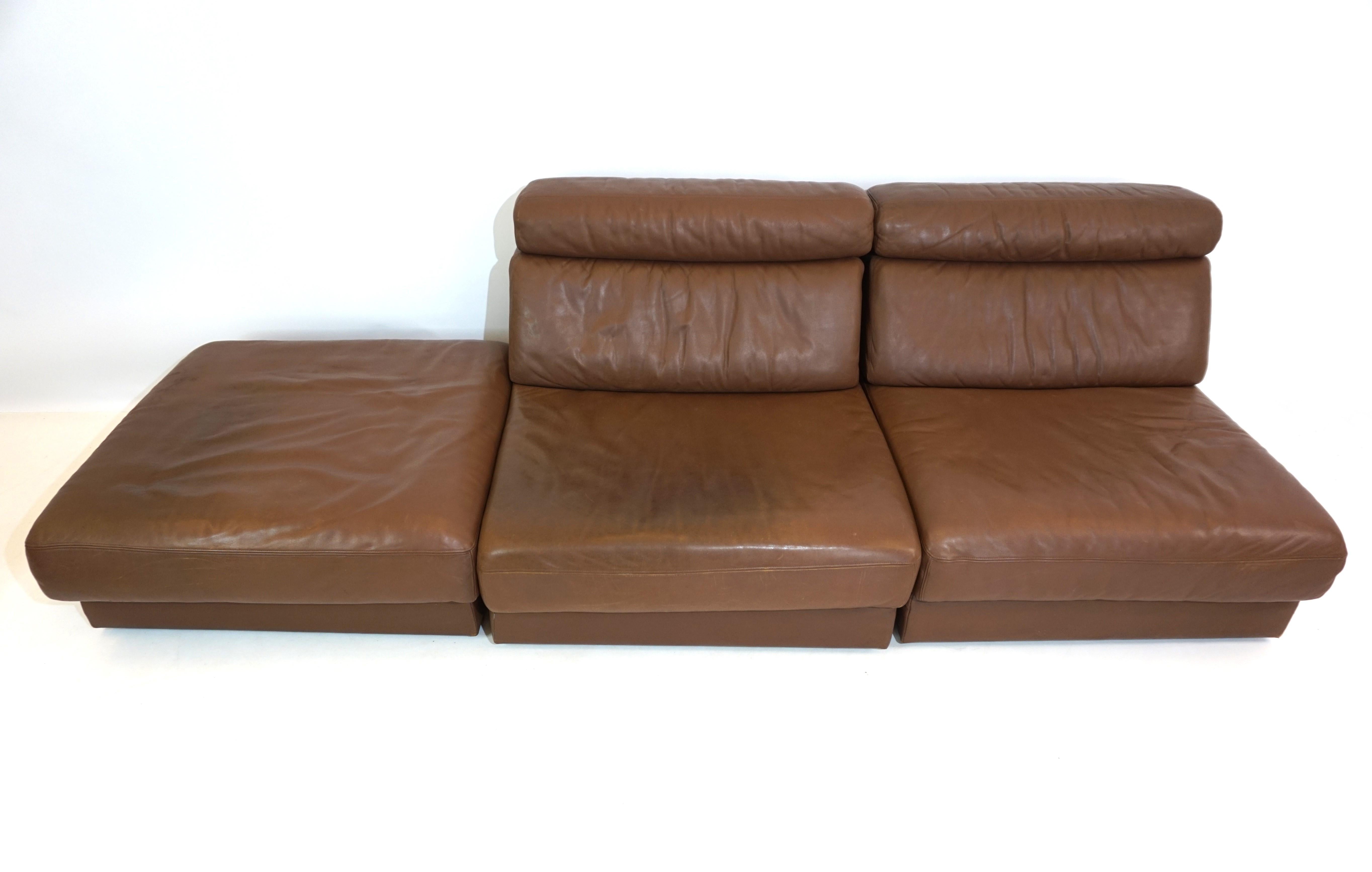 De Sede DS 77 leather modular sofa with ottoman 1