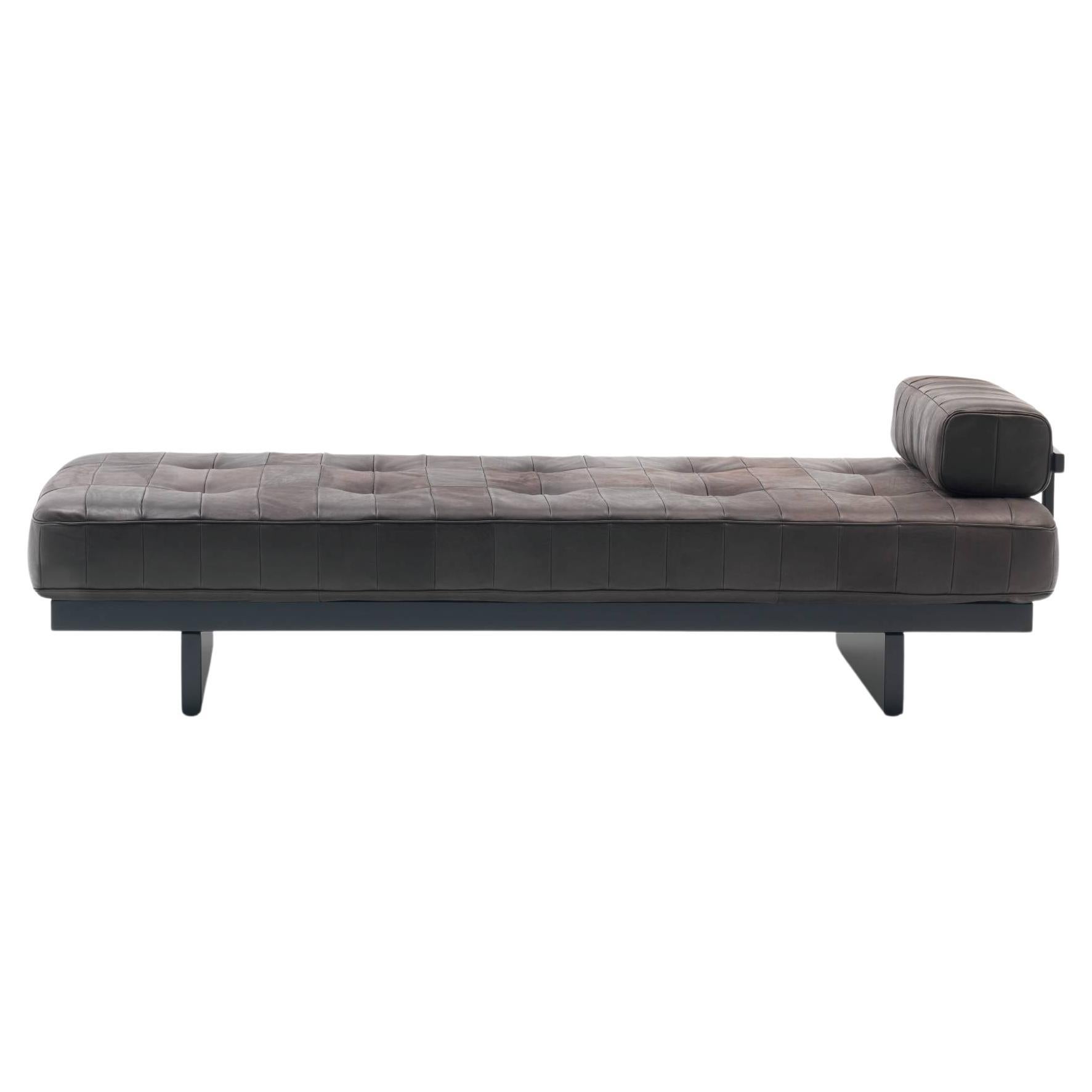 Daybed De Sede DS 80 con rivestimento nero by De Sede Design Team