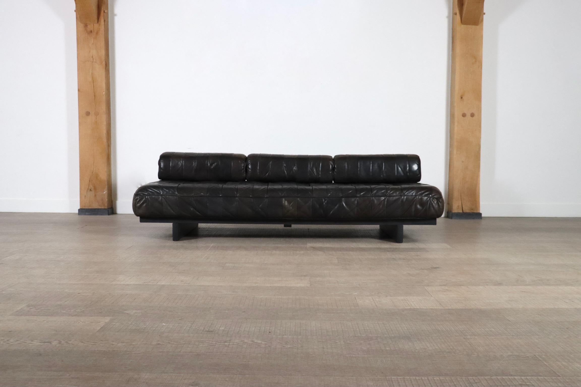 De Sede DS-80 daybed in brown patchwork leather, Switzerland 1970s 5