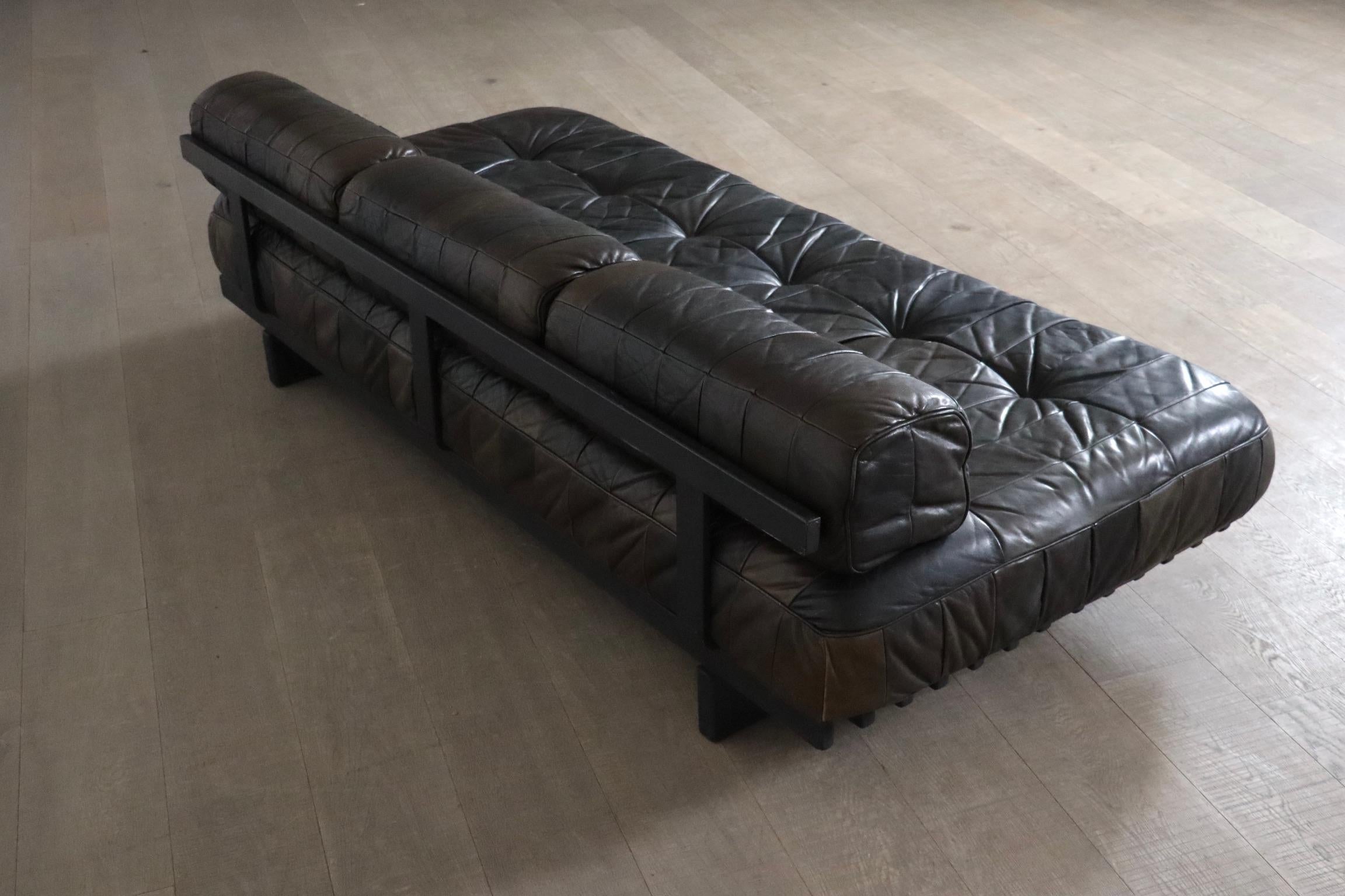 De Sede DS-80 daybed in brown patchwork leather, Switzerland 1970s 7