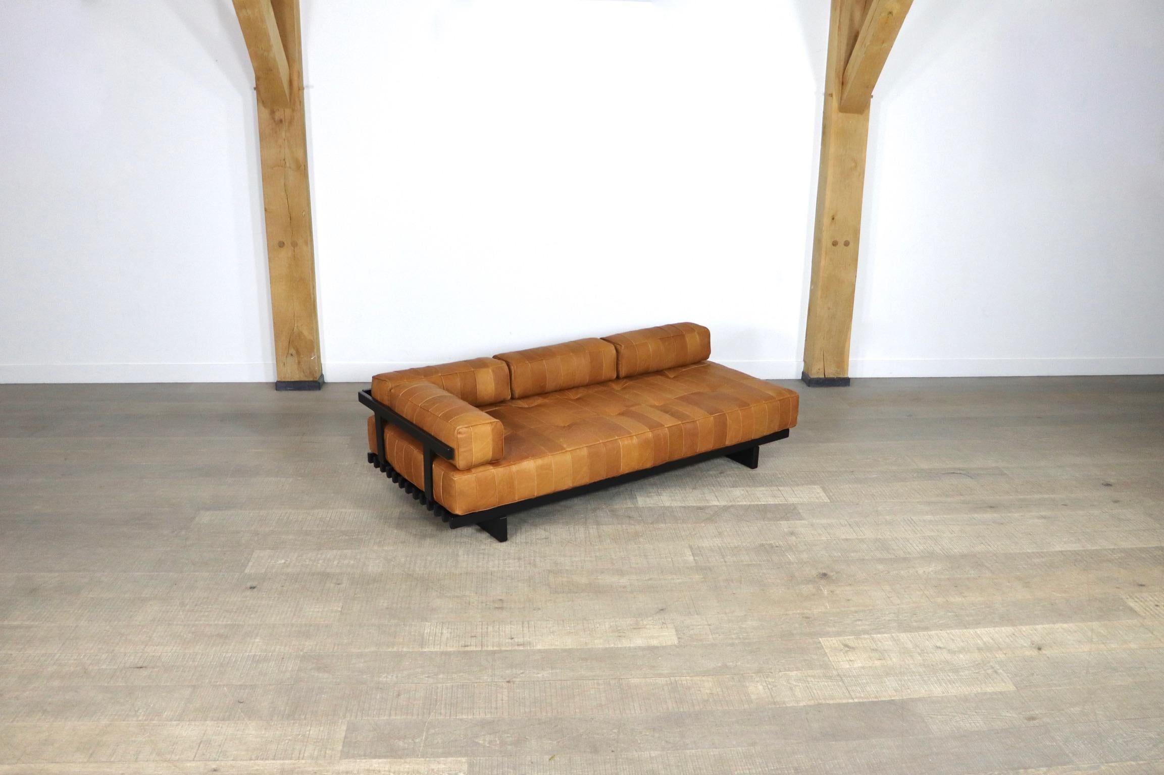 De Sede DS-80 daybed in cognac patchwork leather, Switzerland 1970s 1