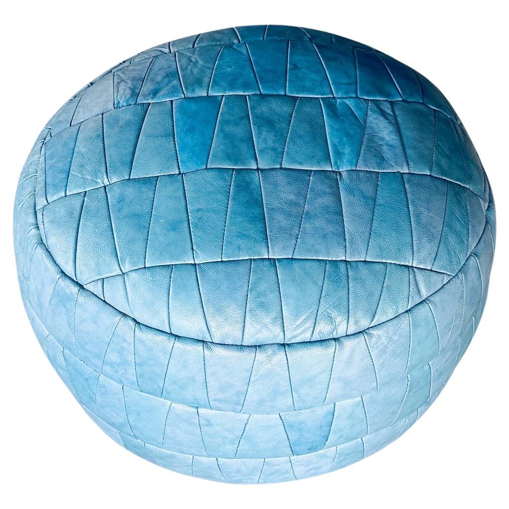 De Sede DS-80 Ocean Blue Patchwork Leather Stool, Ottoman, DeSede Switzerland For Sale