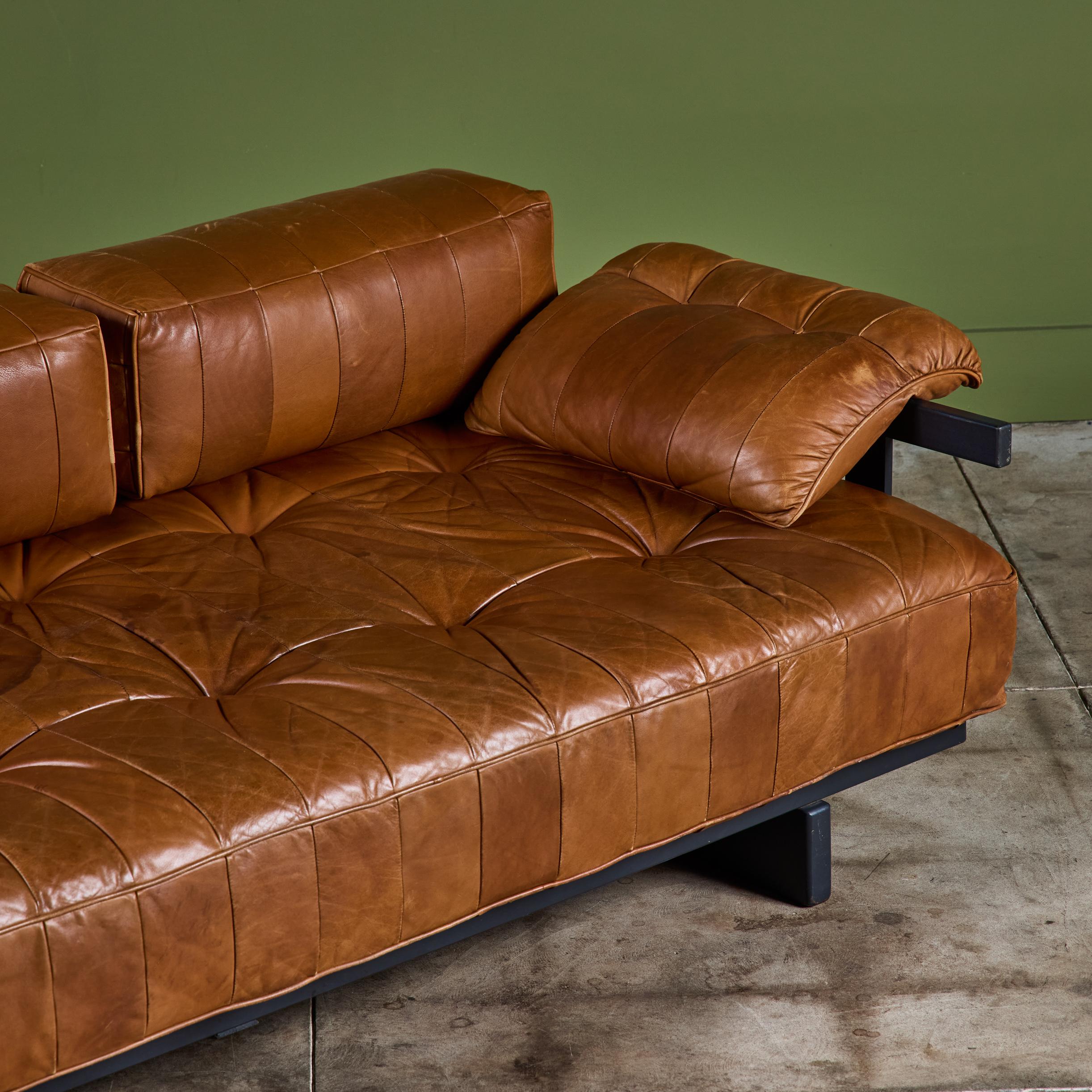 De Sede DS 80 Lit de jour en cuir patchwork avec Bolsters en vente 4
