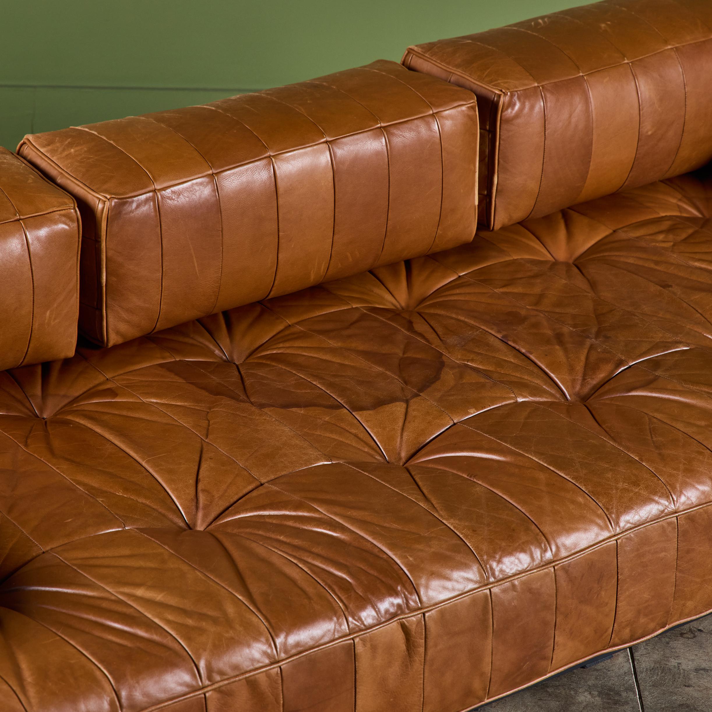 De Sede DS 80 Lit de jour en cuir patchwork avec Bolsters en vente 8