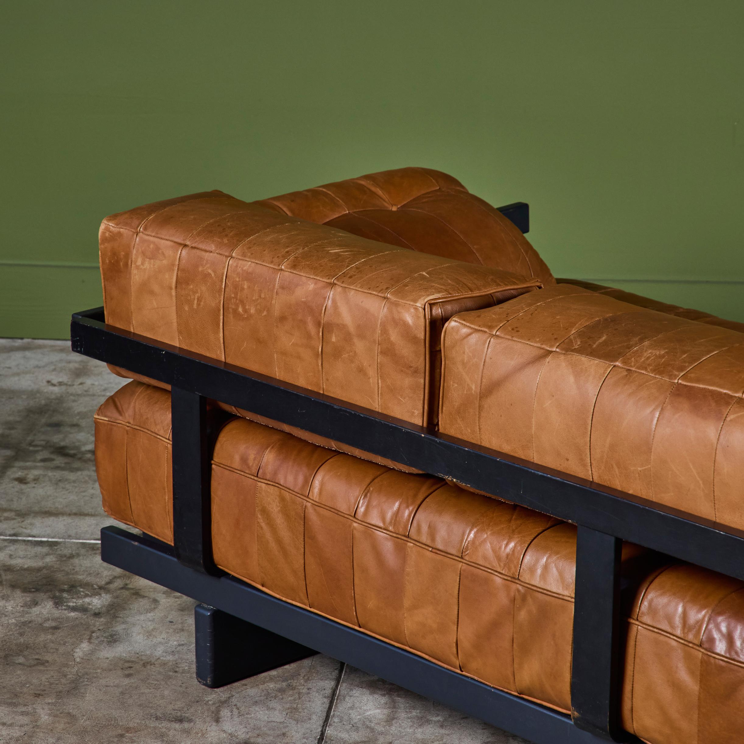 De Sede DS 80 Lit de jour en cuir patchwork avec Bolsters en vente 10