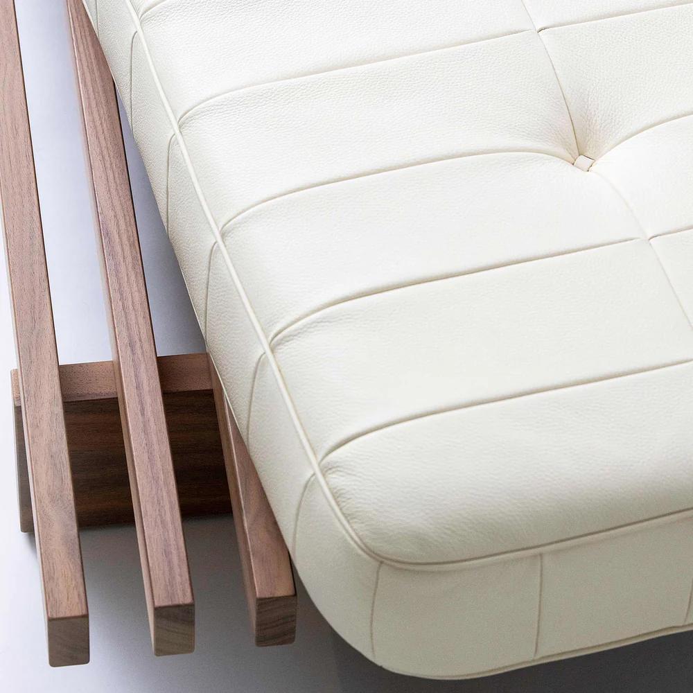 Modern De Sede DS 80 Three-Seat Sofa in Naturale cuoio leather For Sale