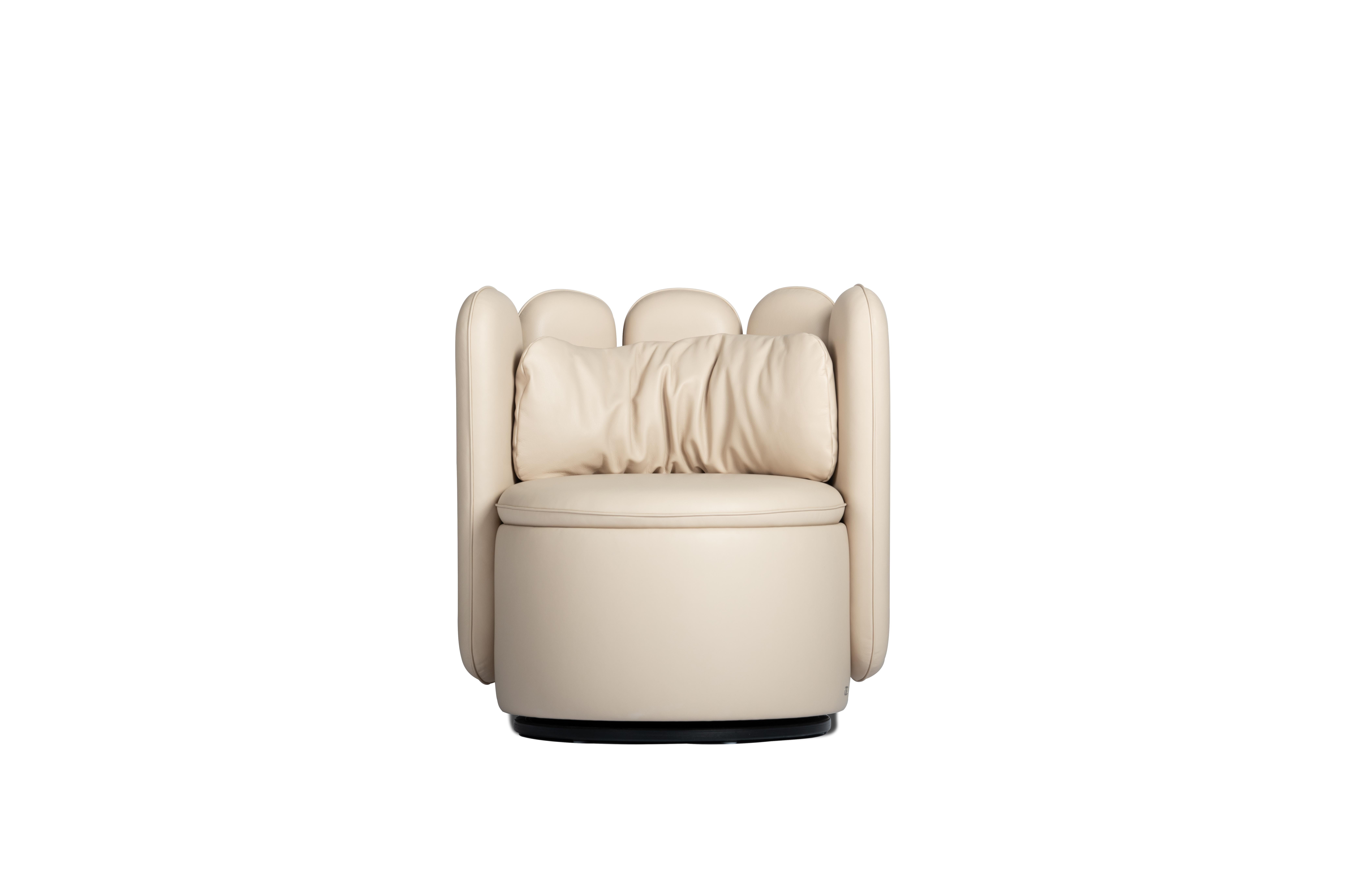Contemporary De Sede DS-800 Armchair by Ubald Klug For Sale