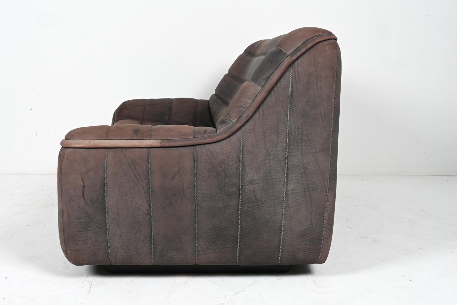 De Sede DS-84 Two-Seat Sofa in Buffalo Leather, c. 1970's 4