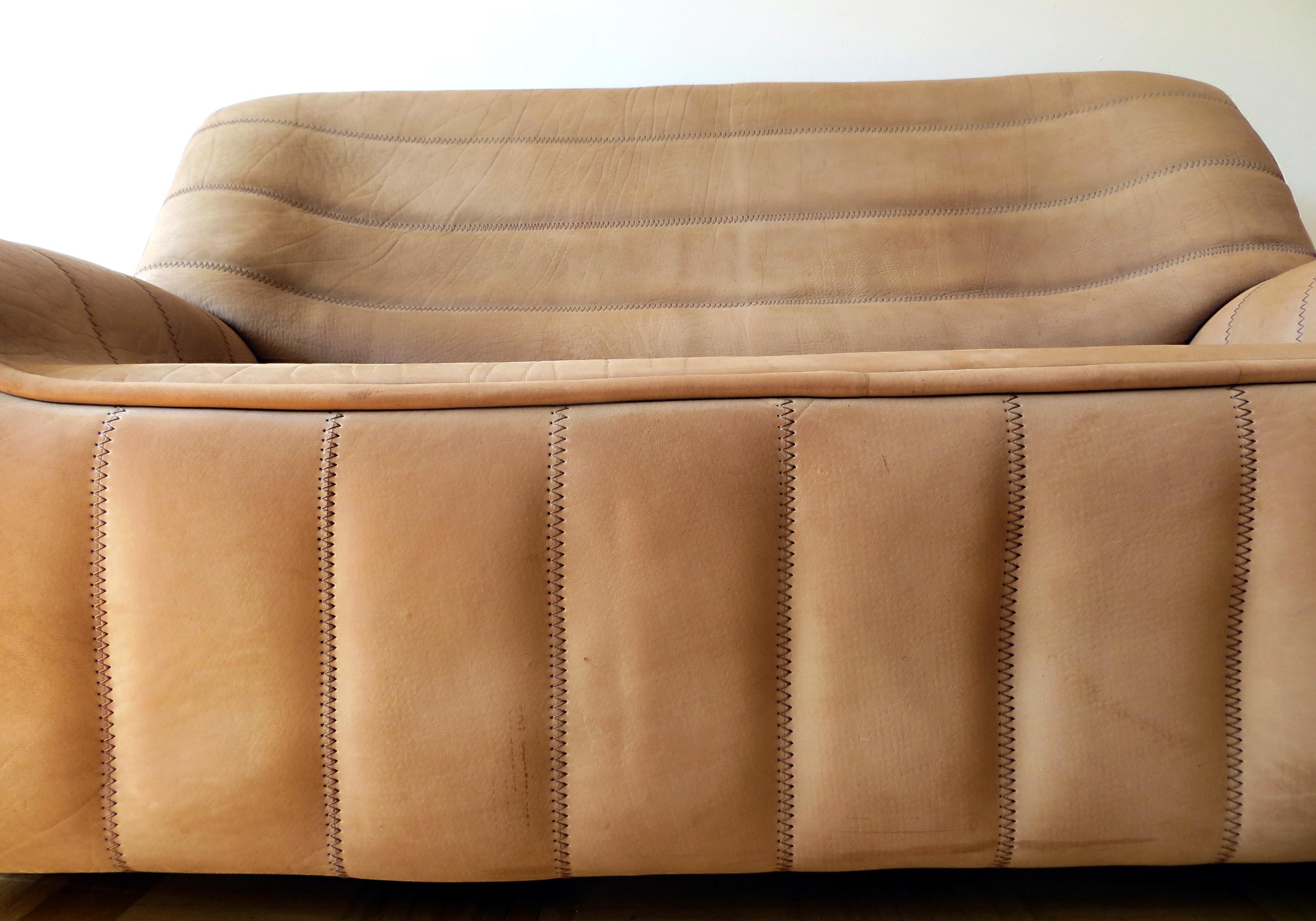De Sede DS-84 Vintage Thick Buffalo Neck Leather 3-Seat Sofa, 1970s (Moderne der Mitte des Jahrhunderts)
