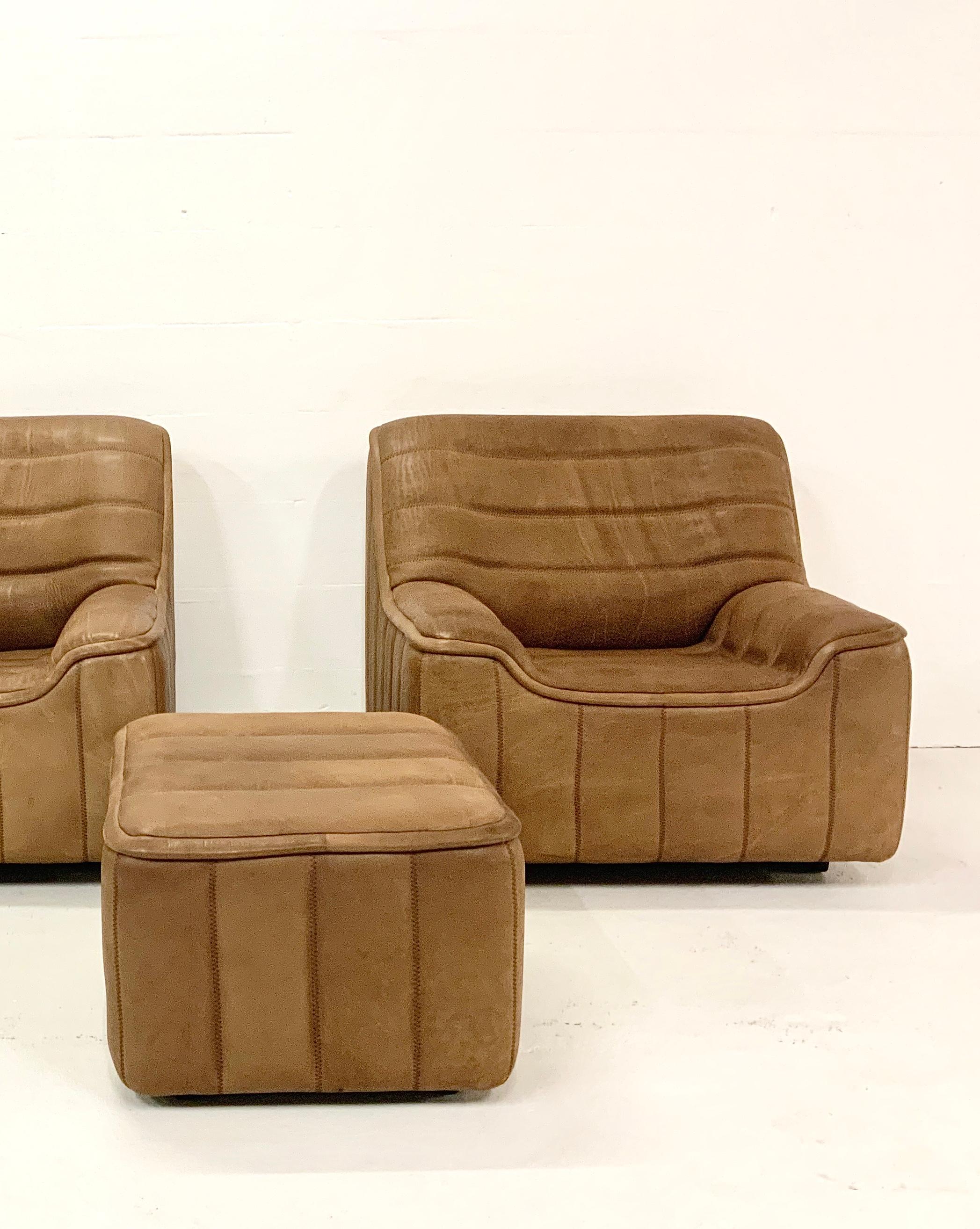 Mid-Century Modern De Sede DS-84 Vintage Thick Buffalo Neck Leather Lounge Armchair & Ottoman 1970s