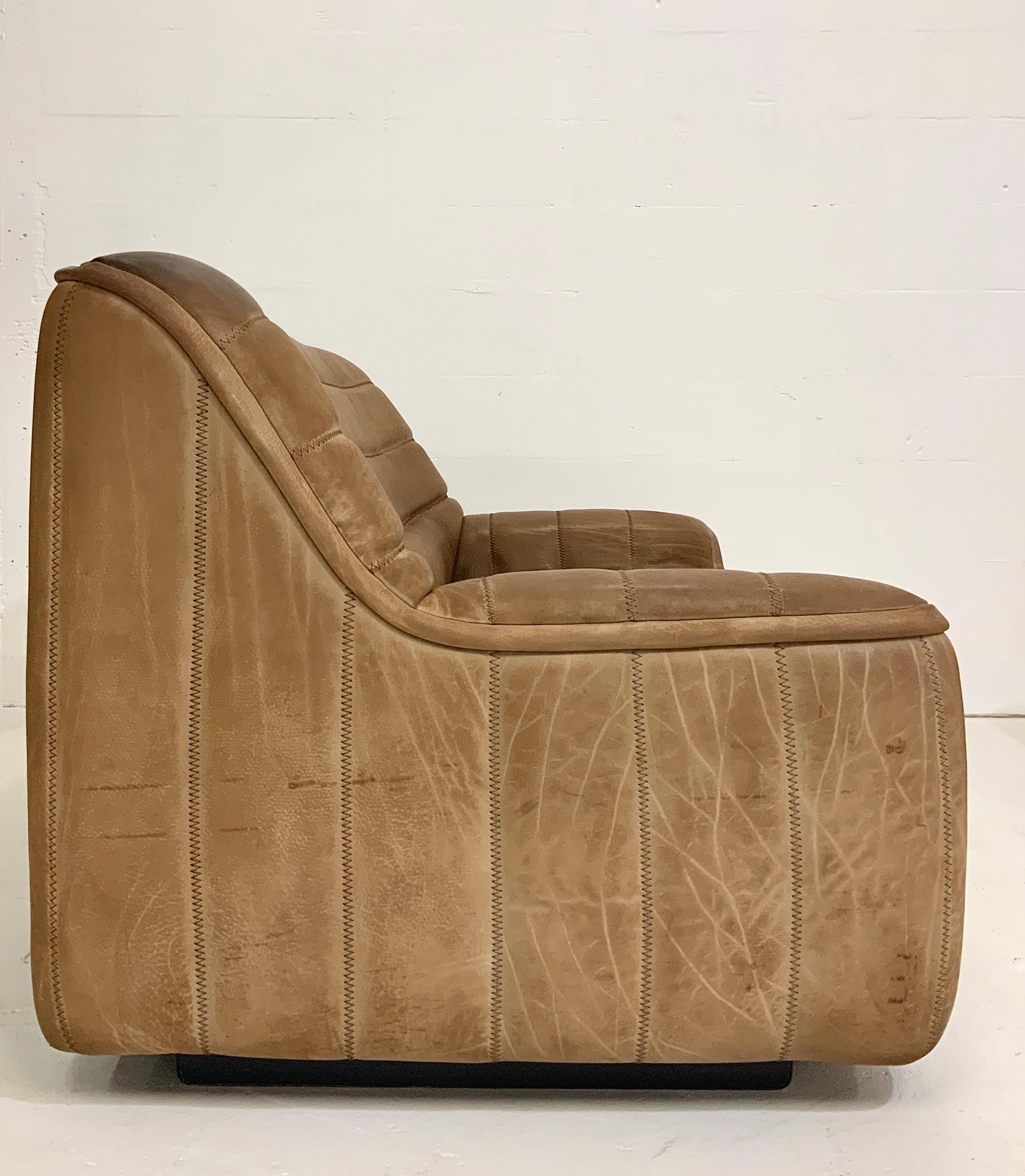 Swiss De Sede DS-84 Vintage Thick Buffalo Neck Leather Lounge Armchair & Ottoman 1970s