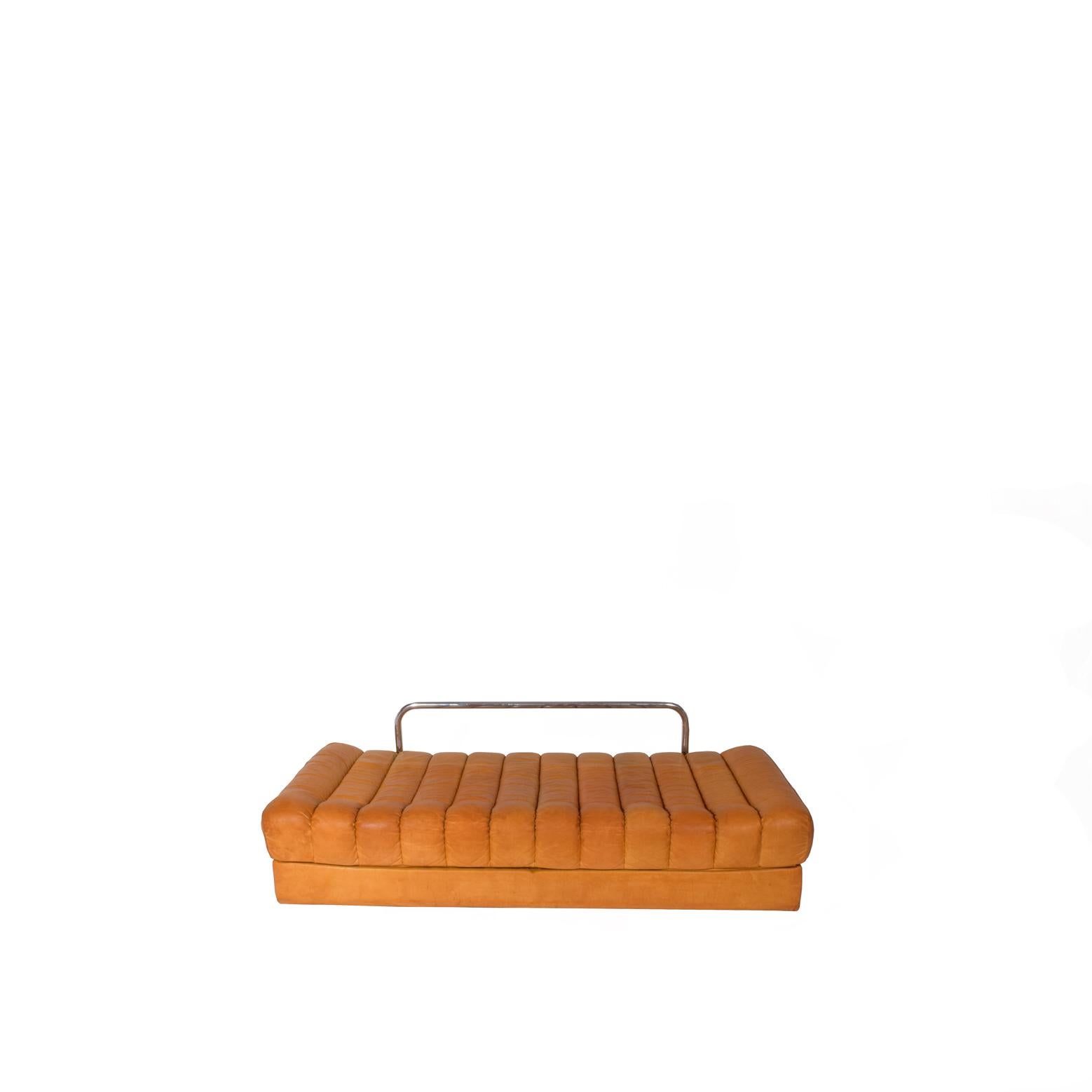 Swiss De Sede DS 85 Natural Daybed Leather Sofa / Bed