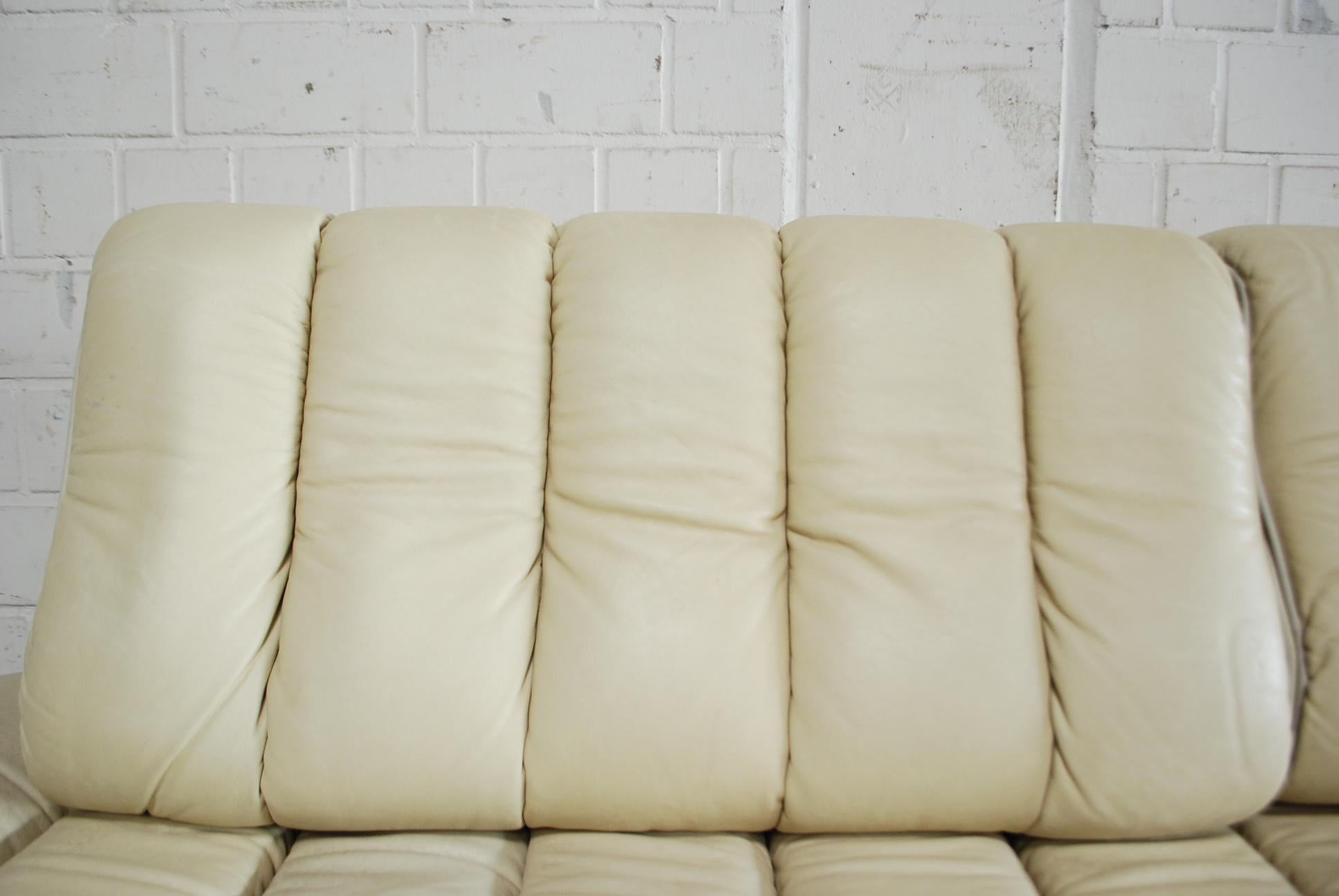 De Sede DS 85 Natural  Daybed Leather Sofa Ecru Crème White In Good Condition In Munich, Bavaria
