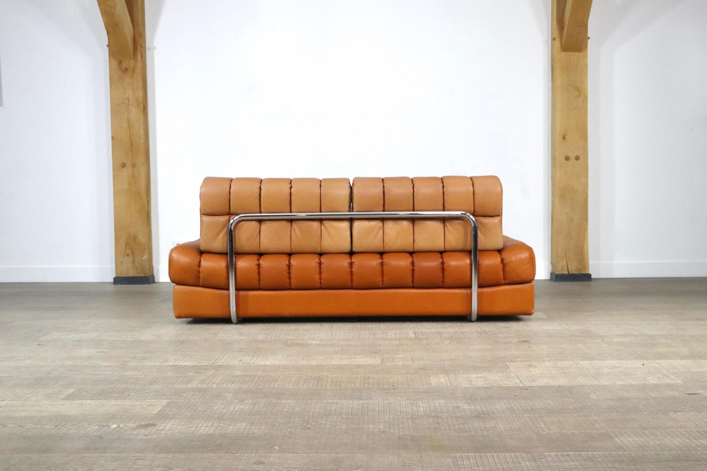 De Sede DS-85 Sofa in Cognac Leather and Chrome, 1960s 4