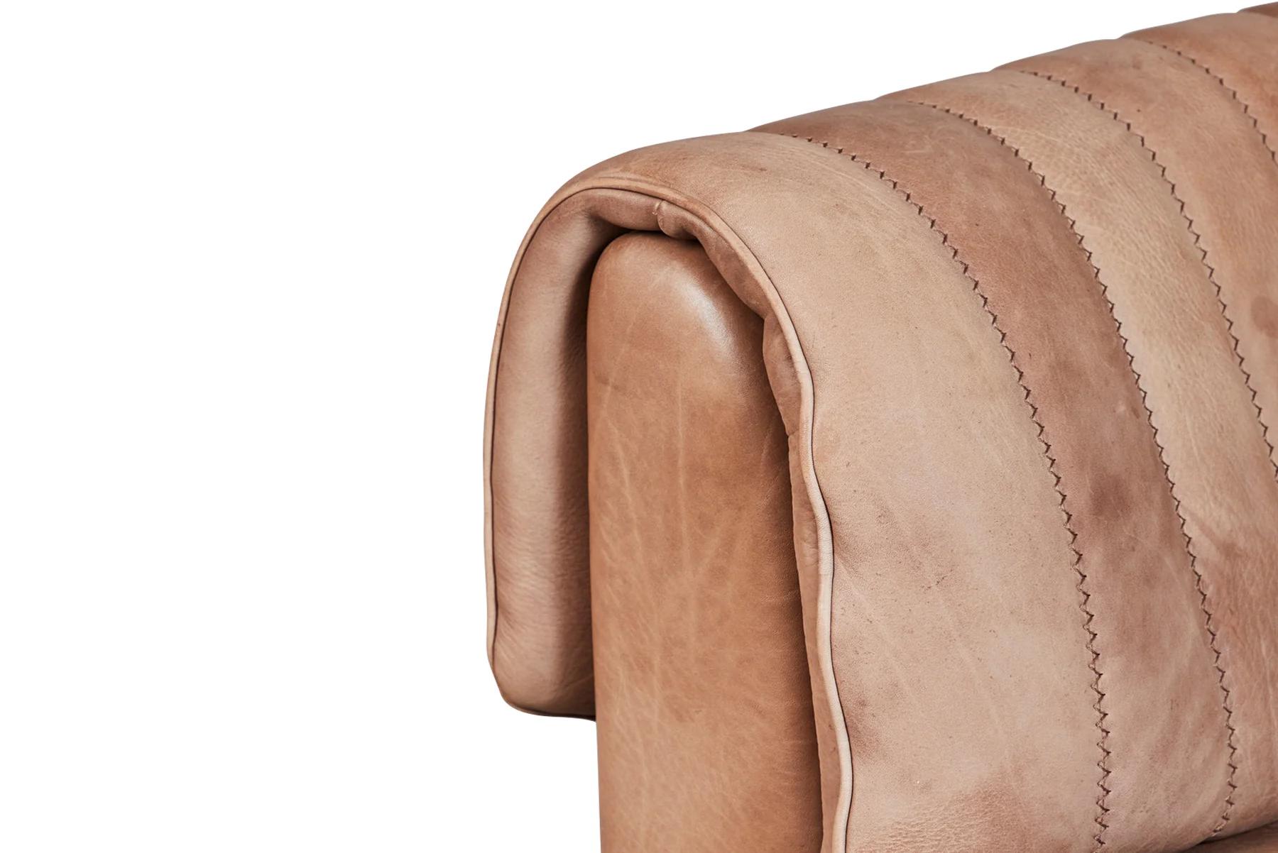 20ième siècle Chaise longue De sede ds 86 en cuir brun patiné en vente