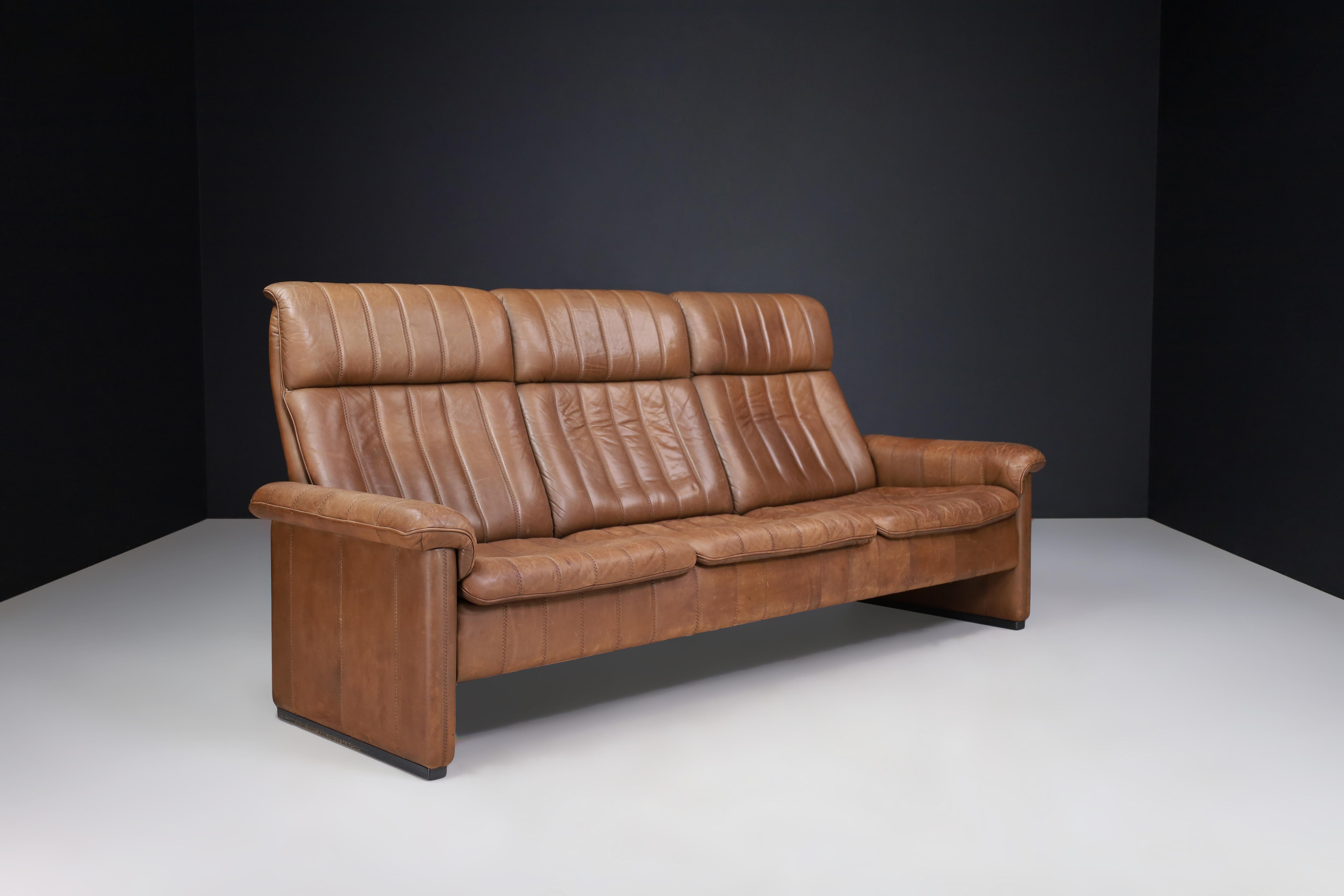 De Sede DS-86 Sofa aus patiniertem Leder, Schweiz, 1970er Jahre (Moderne der Mitte des Jahrhunderts) im Angebot