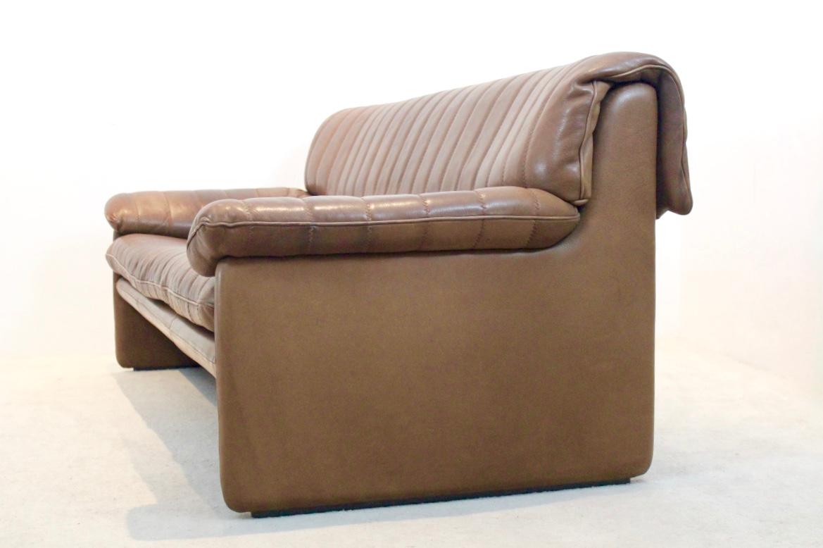 De Sede DS-86 Three-Seat Sofa in Soft Thick Brown Neck Leather 7