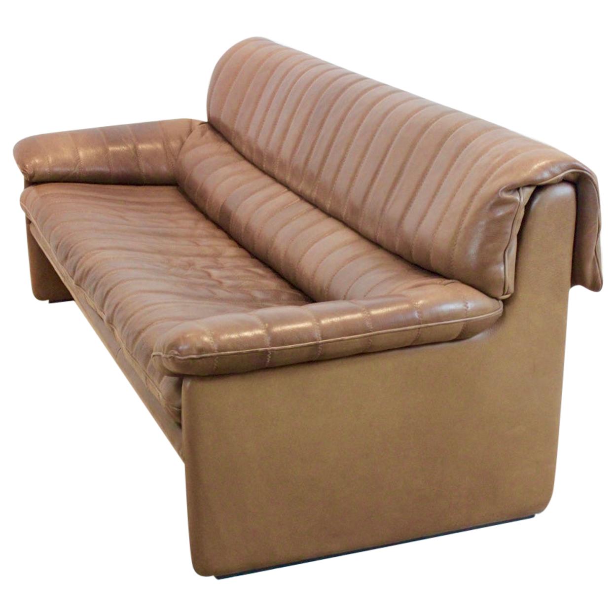 De Sede DS-86 Three-Seat Sofa in Soft Thick Brown Neck Leather