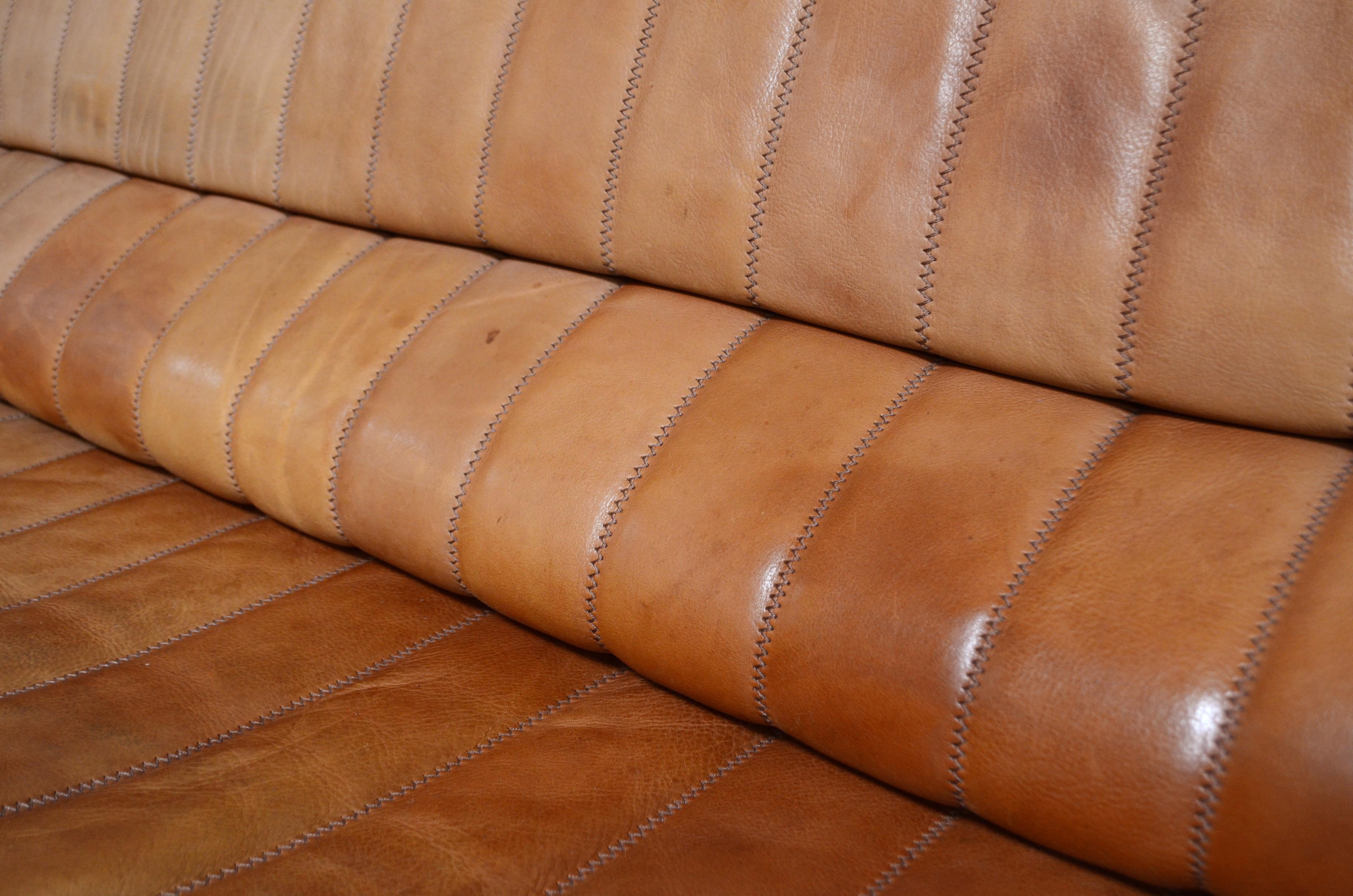 De Sede DS 86 Vintage Cognac Neck Leather Sofa 11