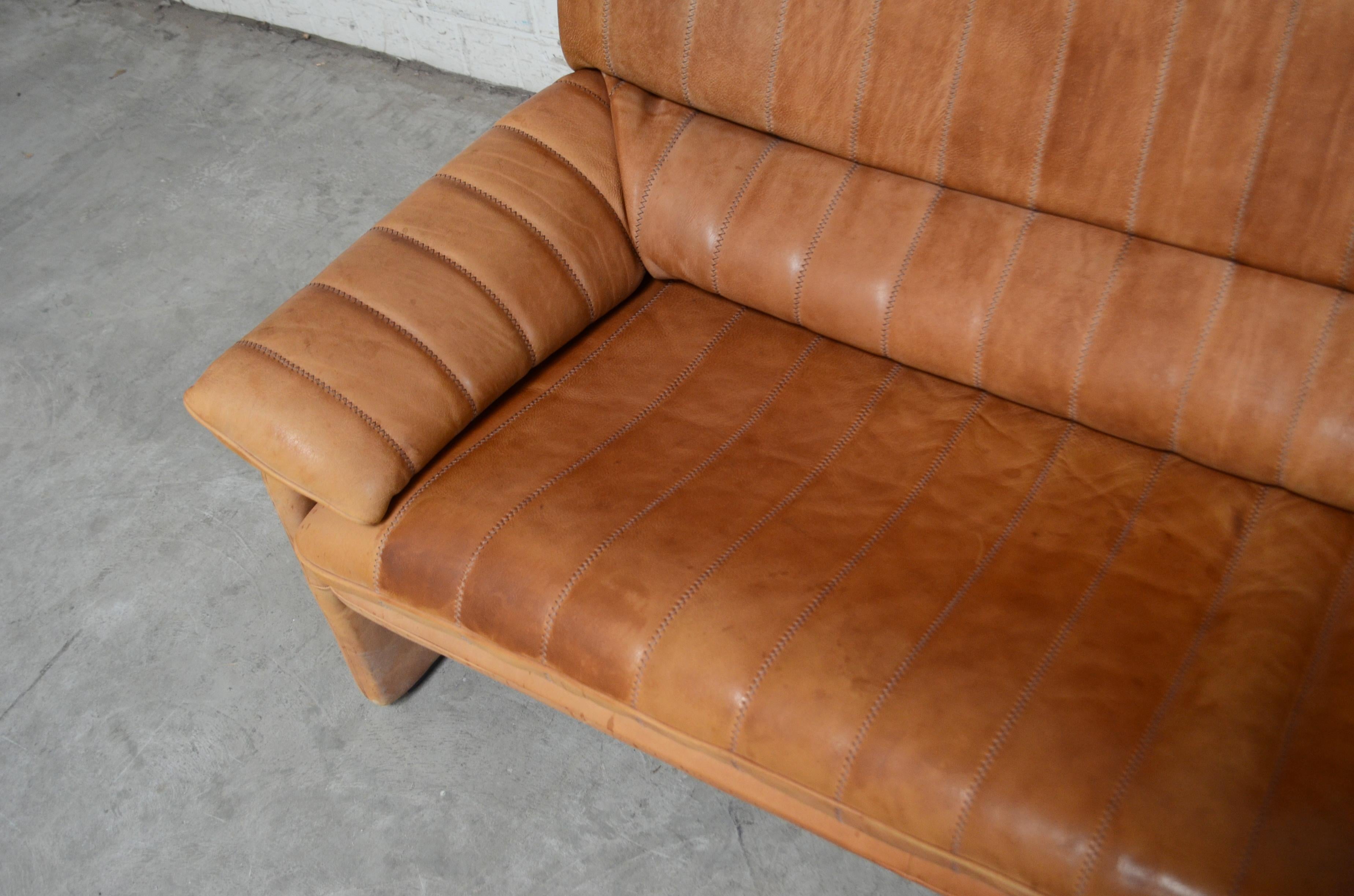 De Sede DS 86 Vintage Cognac Neck Leather Sofa In Good Condition In Munich, Bavaria