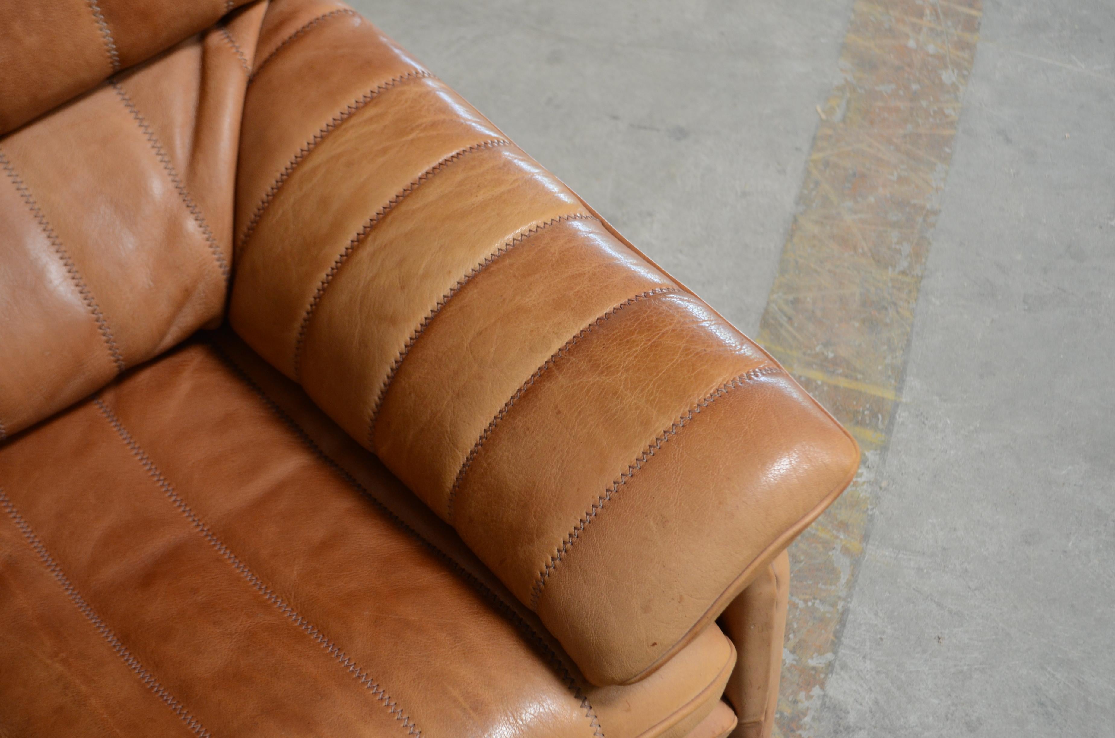 Late 20th Century De Sede DS 86 Vintage Cognac Neck Leather Sofa