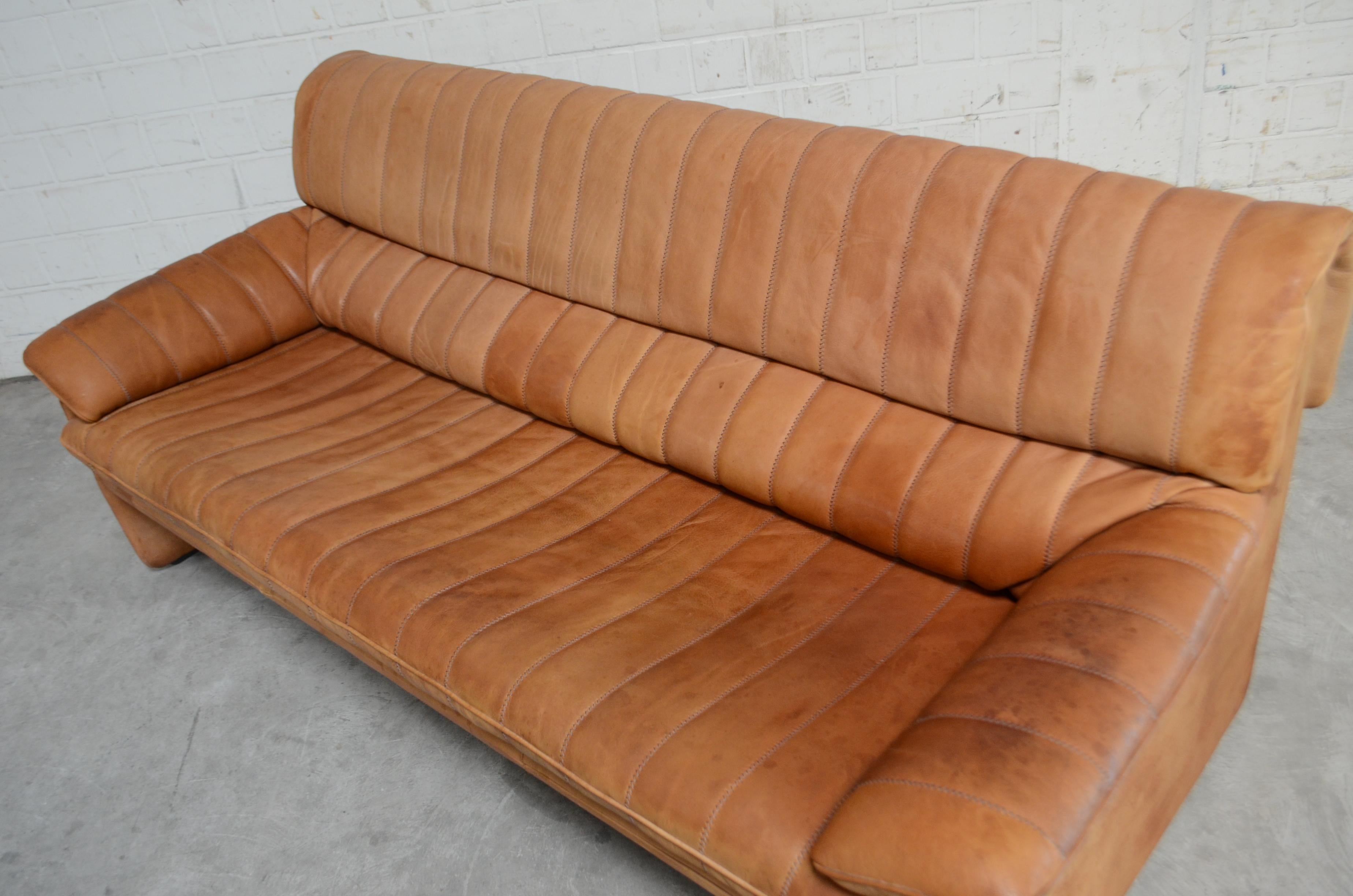 De Sede DS 86 Vintage Cognac Neck Leather Sofa 2